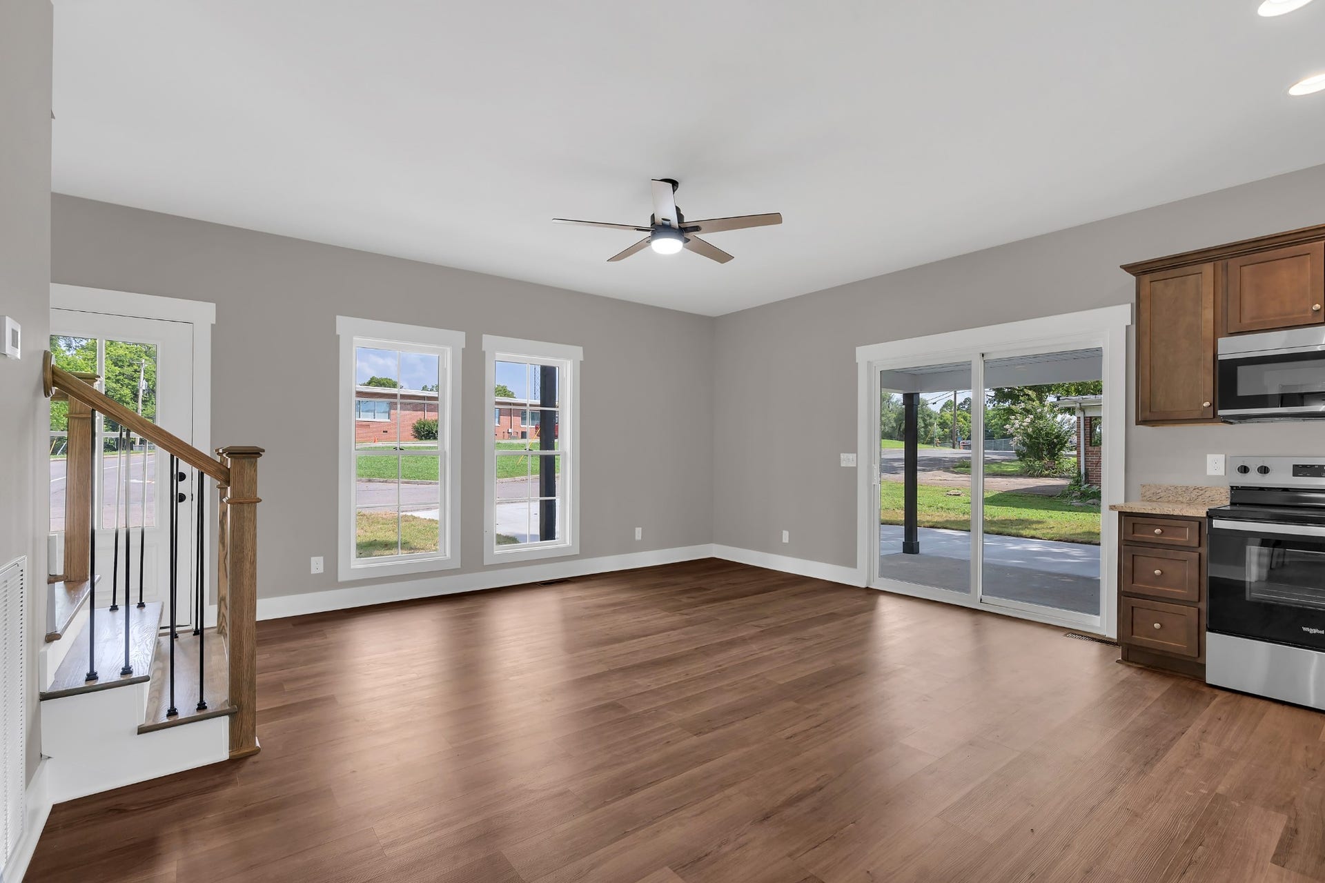 220 Walnut St, Shelbyville, TN 37160