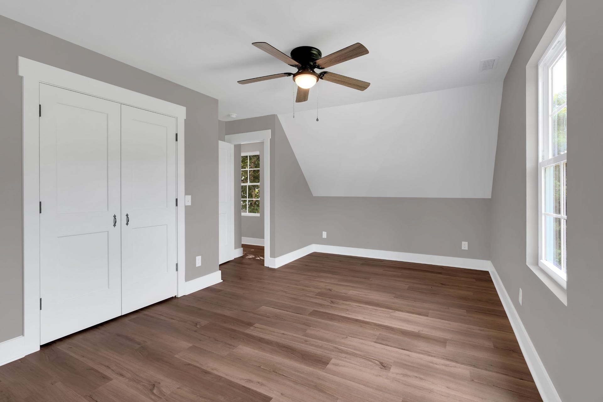 220 Walnut St, Shelbyville, TN 37160