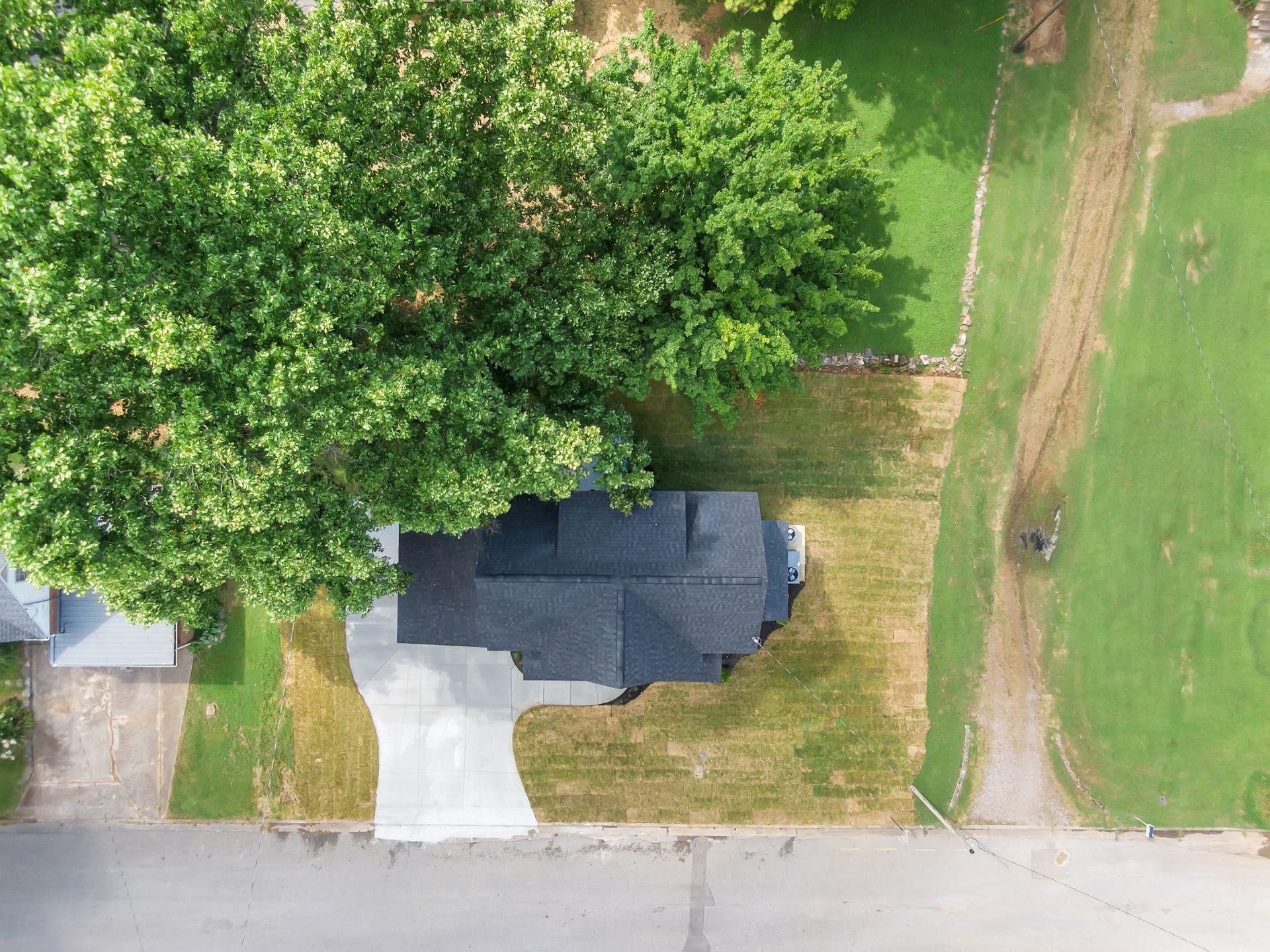 220 Walnut St, Shelbyville, TN 37160