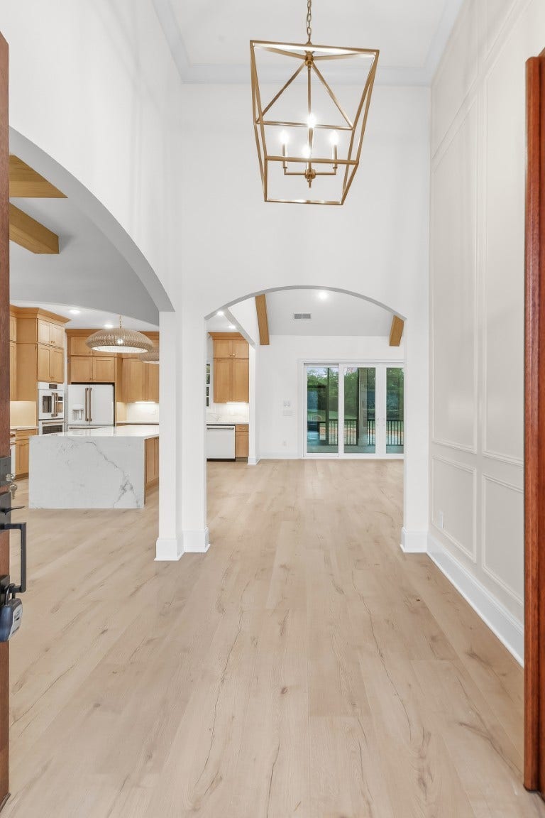 1084 Peyton Place, Columbia, TN 38401 1084 Peyton Place, Columbia, TN 38401