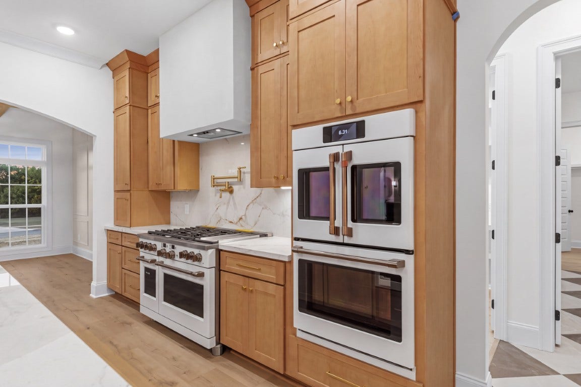 1084 Peyton Place, Columbia, TN 38401 1084 Peyton Place, Columbia, TN 38401