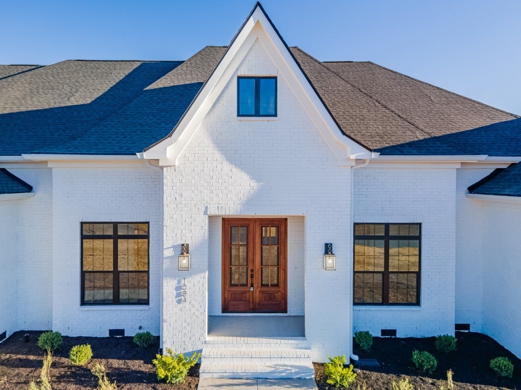 1084 Peyton Place, Columbia, TN 38401 1084 Peyton Place, Columbia, TN 38401