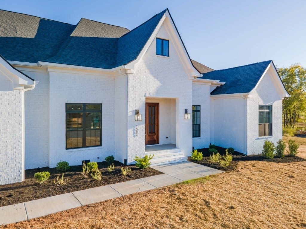 1084 Peyton Place, Columbia, TN 38401 1084 Peyton Place, Columbia, TN 38401