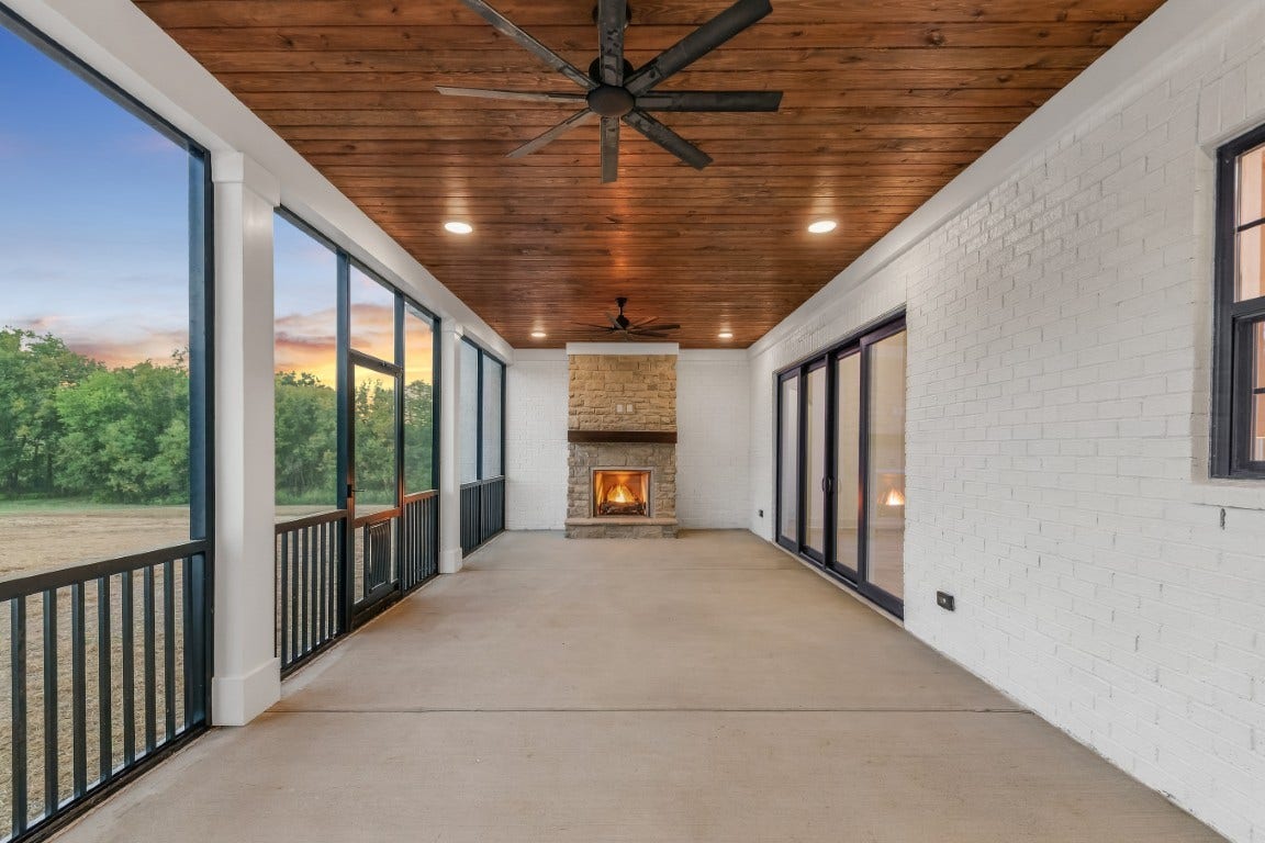 1084 Peyton Place, Columbia, TN 38401 1084 Peyton Place, Columbia, TN 38401