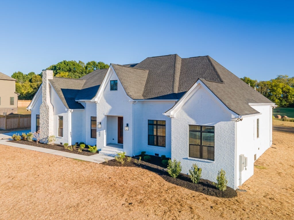 1084 Peyton Place, Columbia, TN 38401 1084 Peyton Place, Columbia, TN 38401