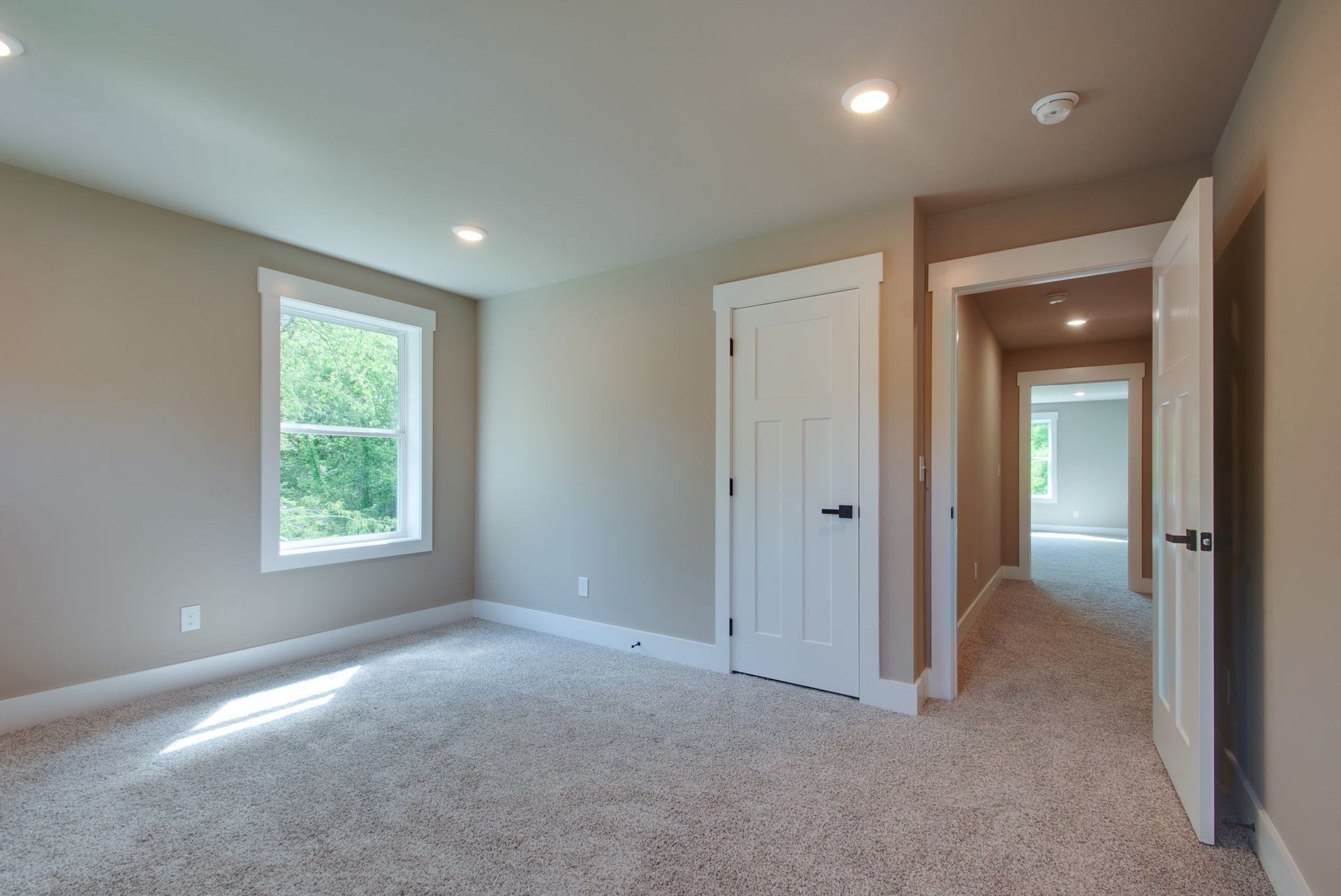 1151 Canaan Rd, Columbia, TN 38401