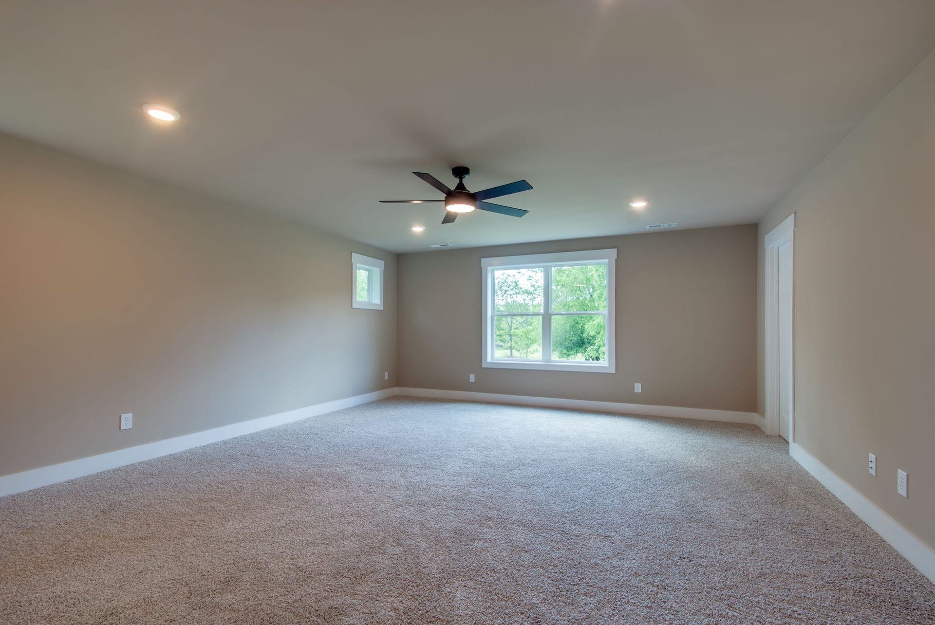 1151 Canaan Rd, Columbia, TN 38401