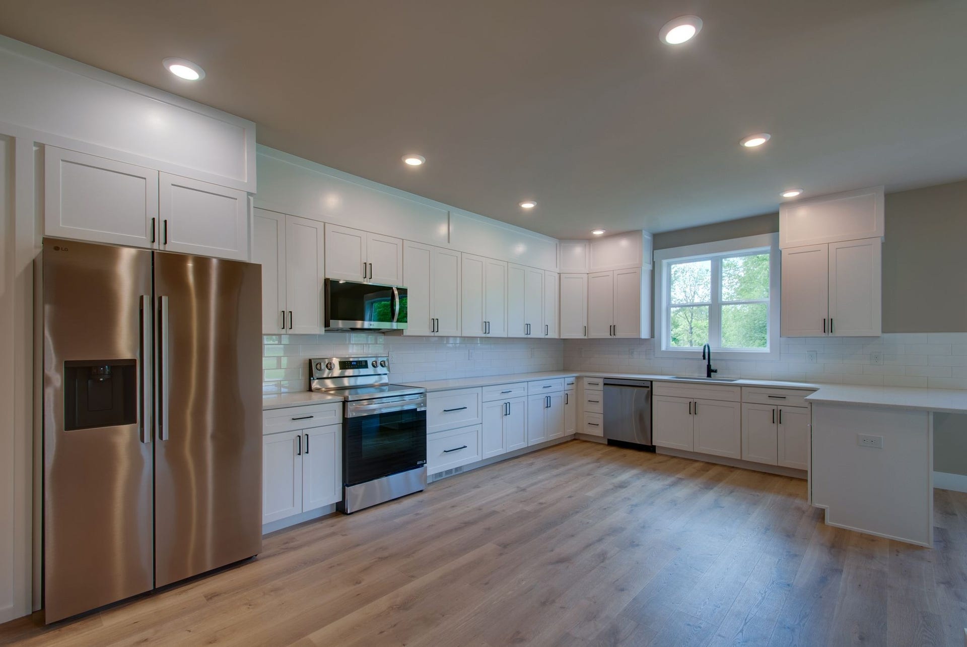 1151 Canaan Rd, Columbia, TN 38401
