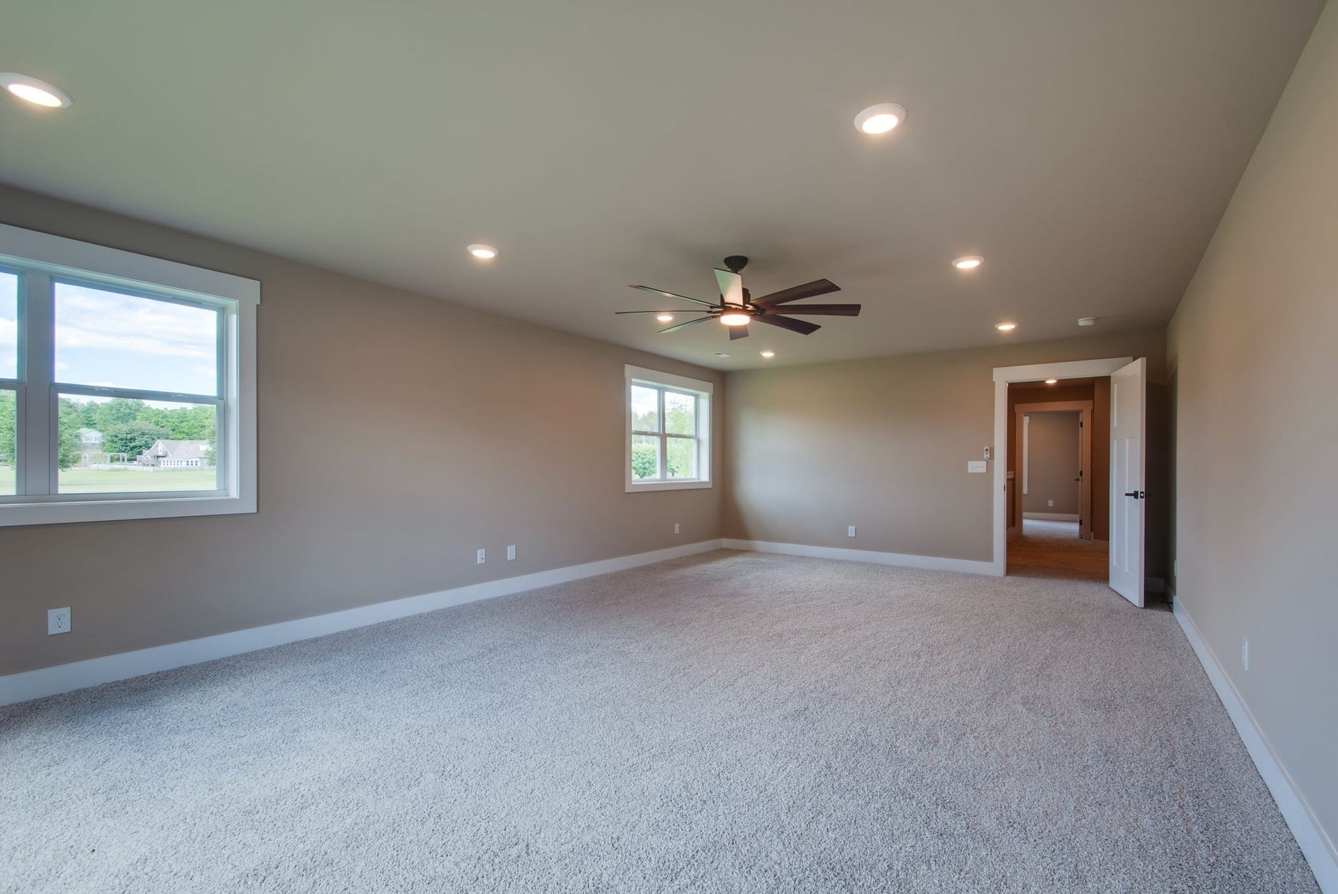 1151 Canaan Rd, Columbia, TN 38401