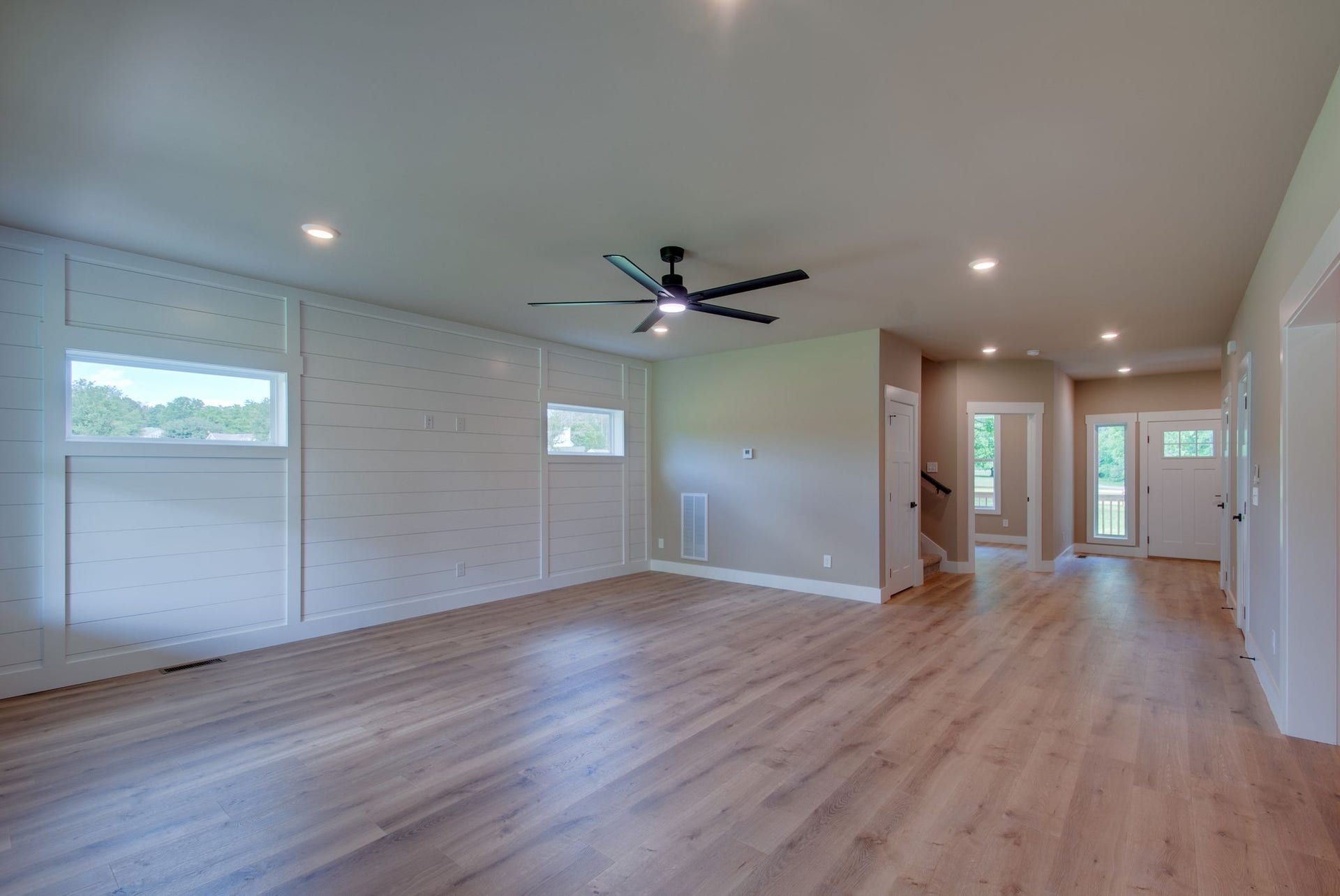 1151 Canaan Rd, Columbia, TN 38401