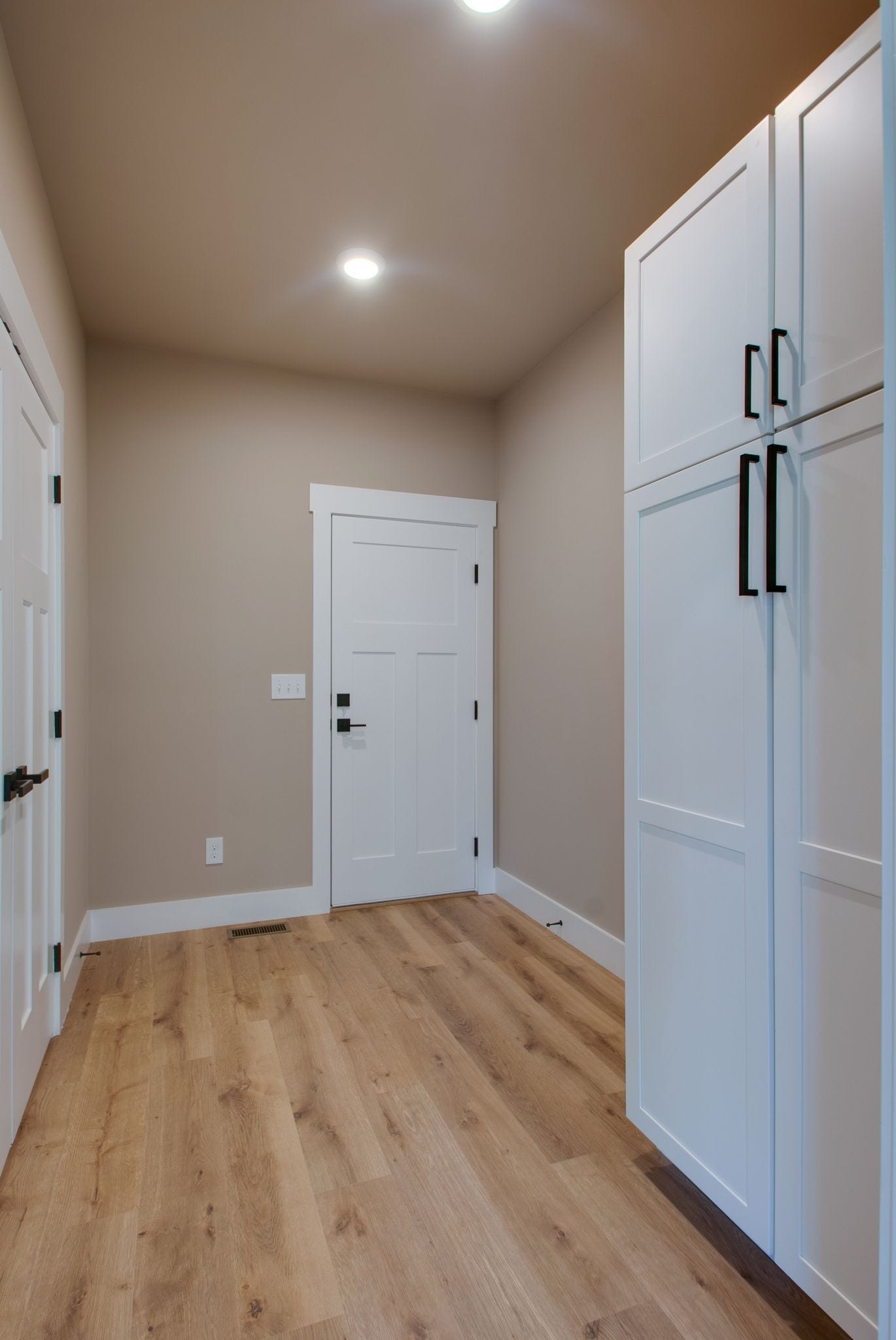 1151 Canaan Rd, Columbia, TN 38401