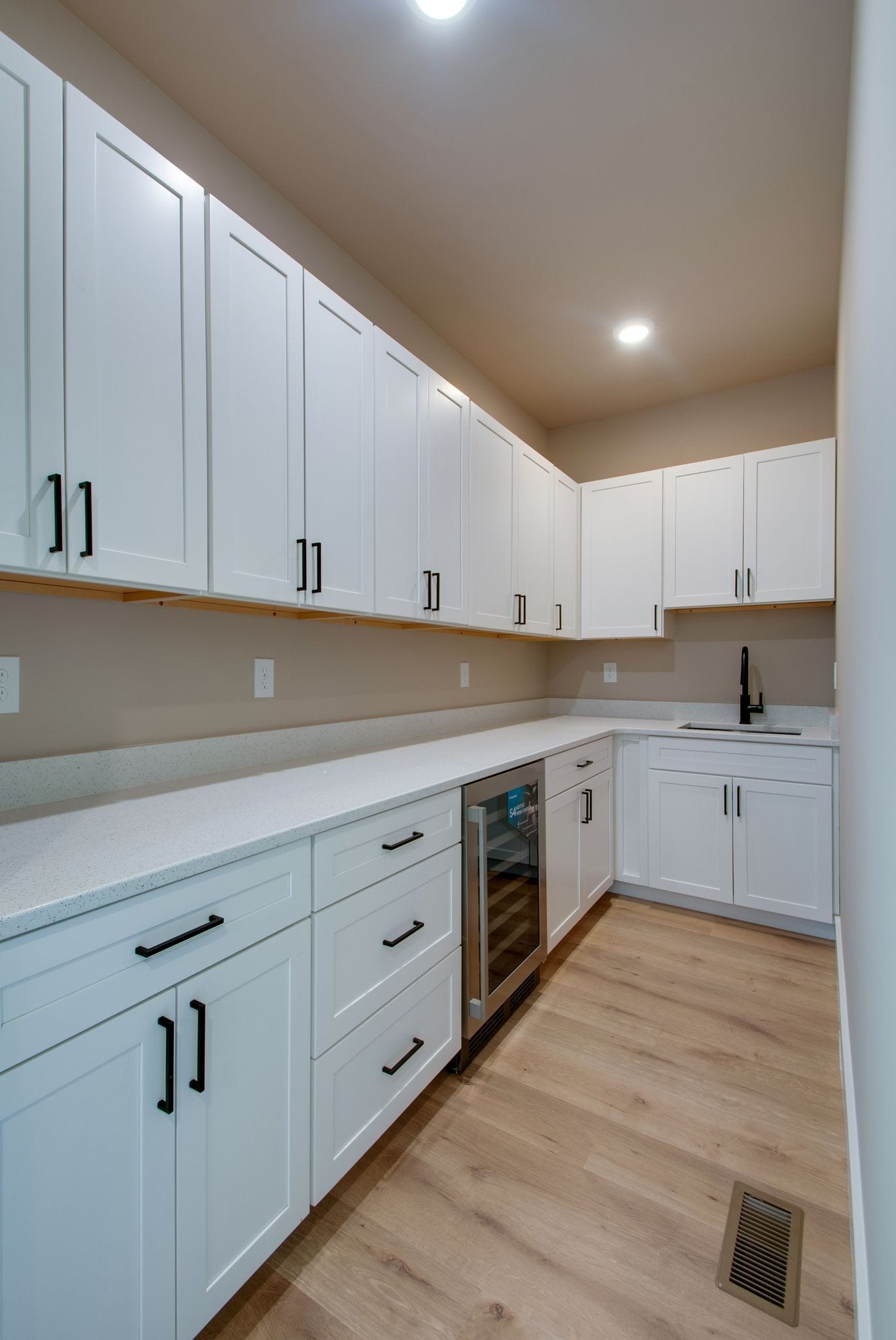 1151 Canaan Rd, Columbia, TN 38401