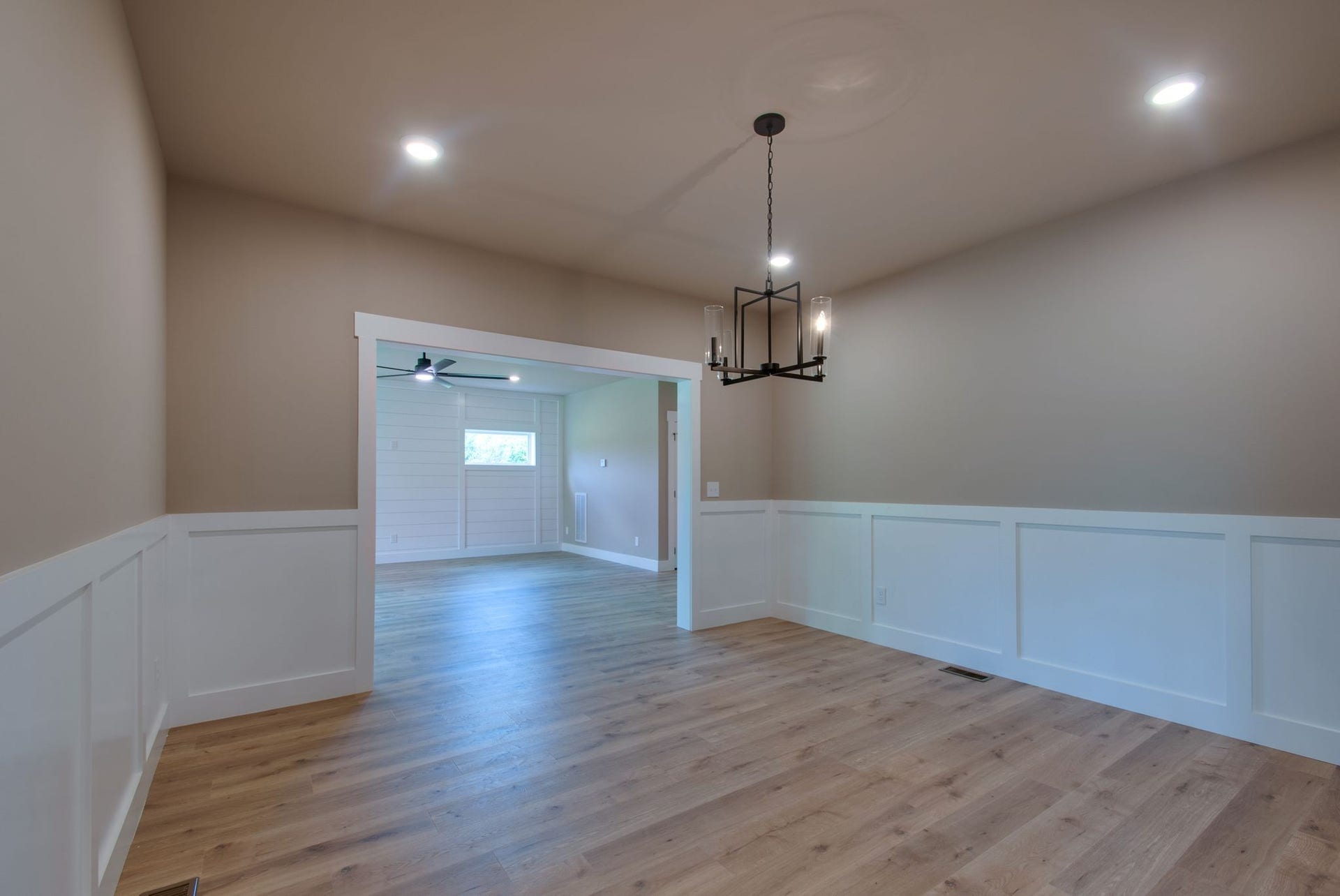 1151 Canaan Rd, Columbia, TN 38401