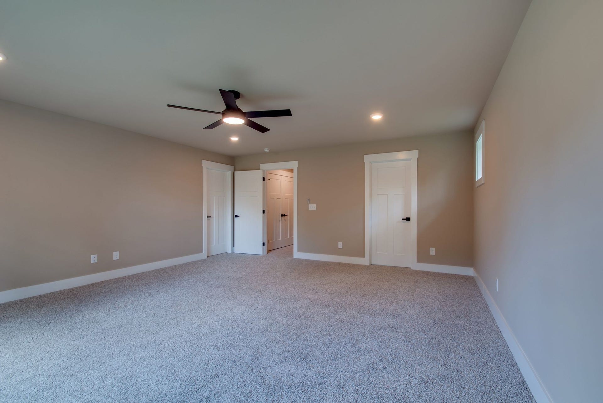 1151 Canaan Rd, Columbia, TN 38401