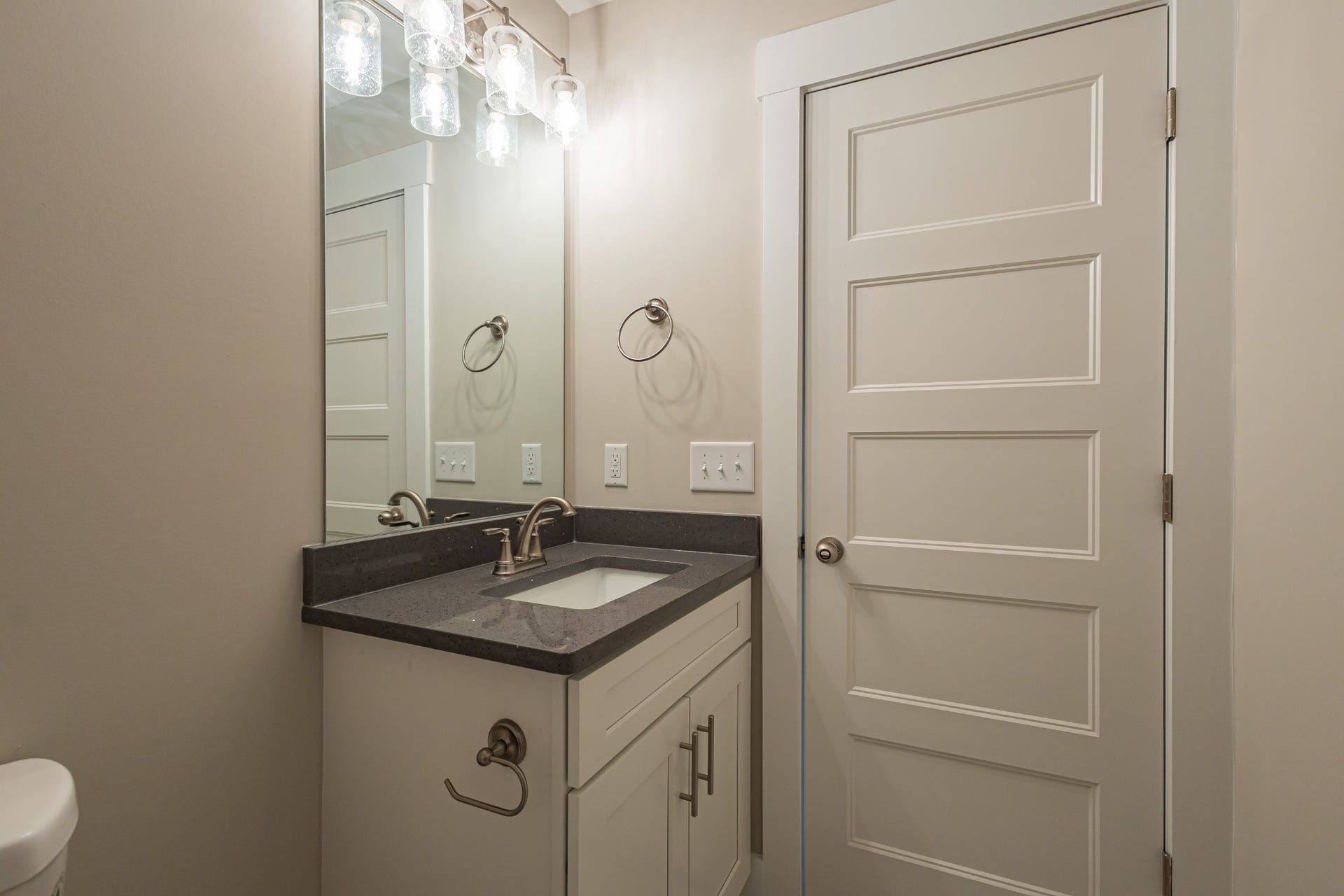 71 Brooklyn Avenue, Manchester, TN 37355