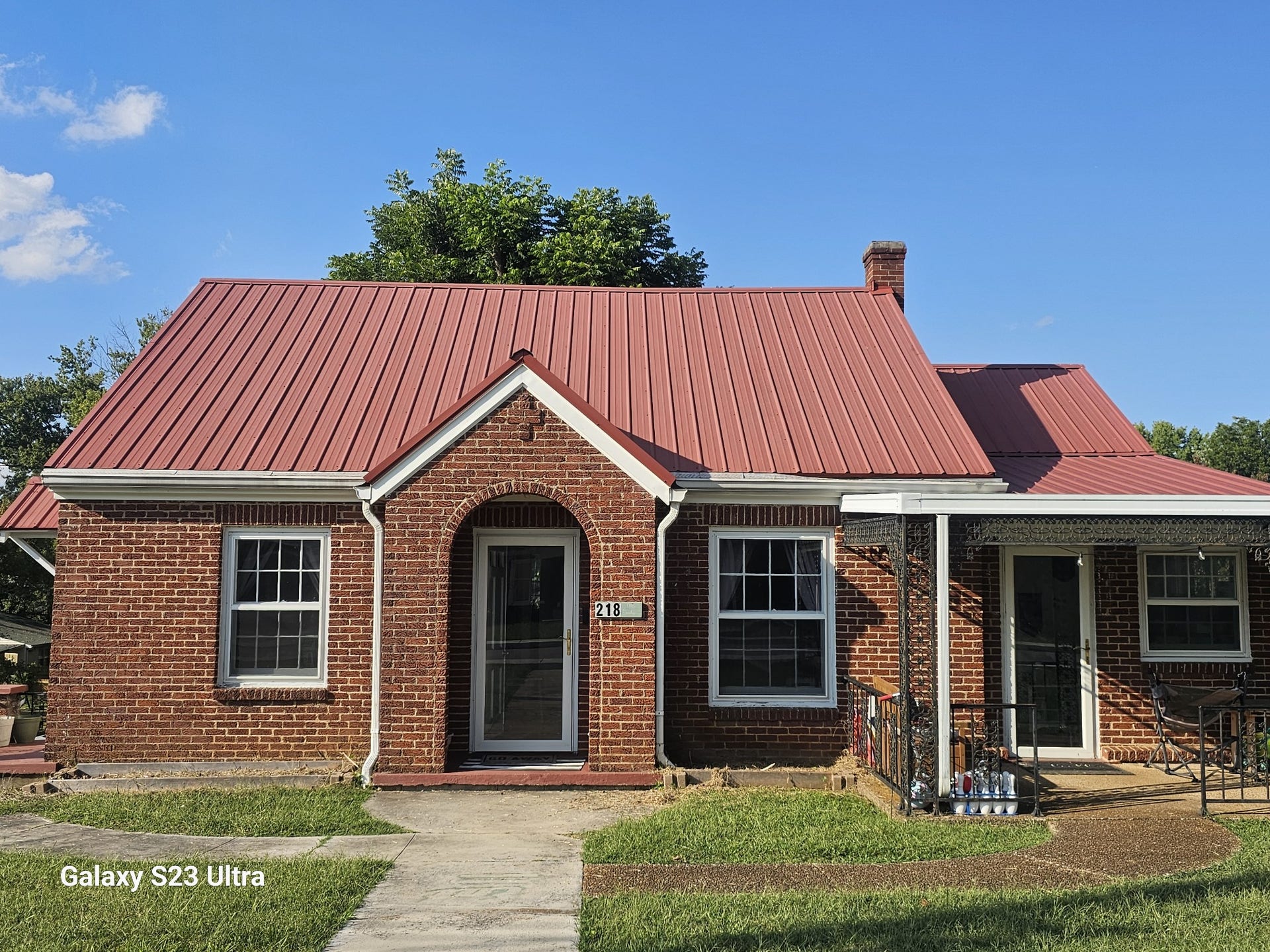 218 Garfield St, McMinnville, TN 37110 100% Brick built in 1948
