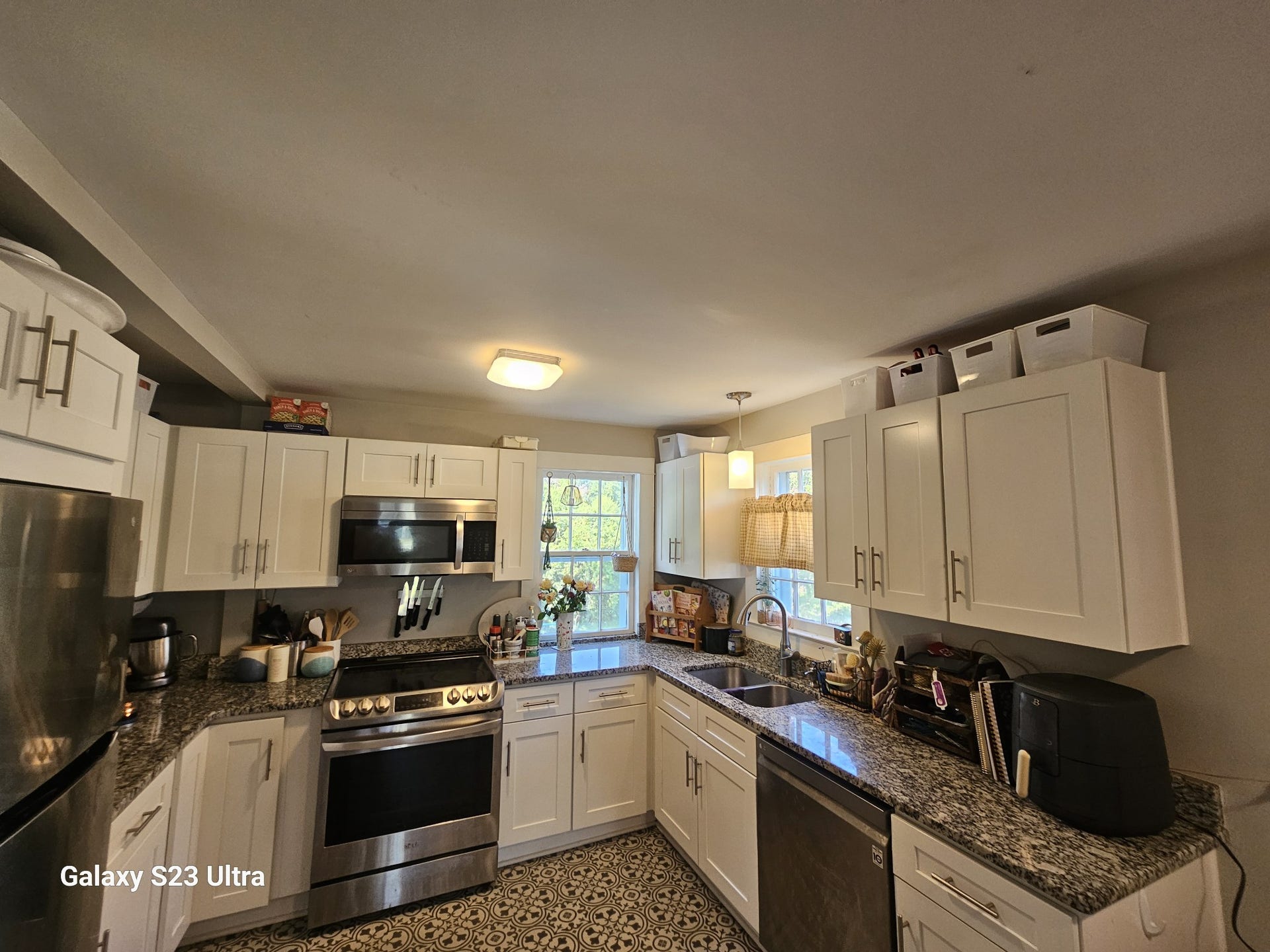 218 Garfield St, McMinnville, TN 37110 Spacious kitchen with plenty of room to cook, gather, and enjoy everyday meals