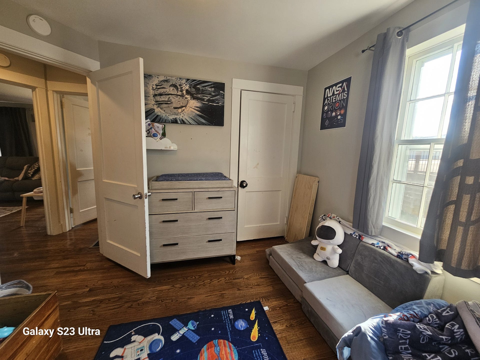 218 Garfield St, McMinnville, TN 37110 Comfortable bedroom located on the main level