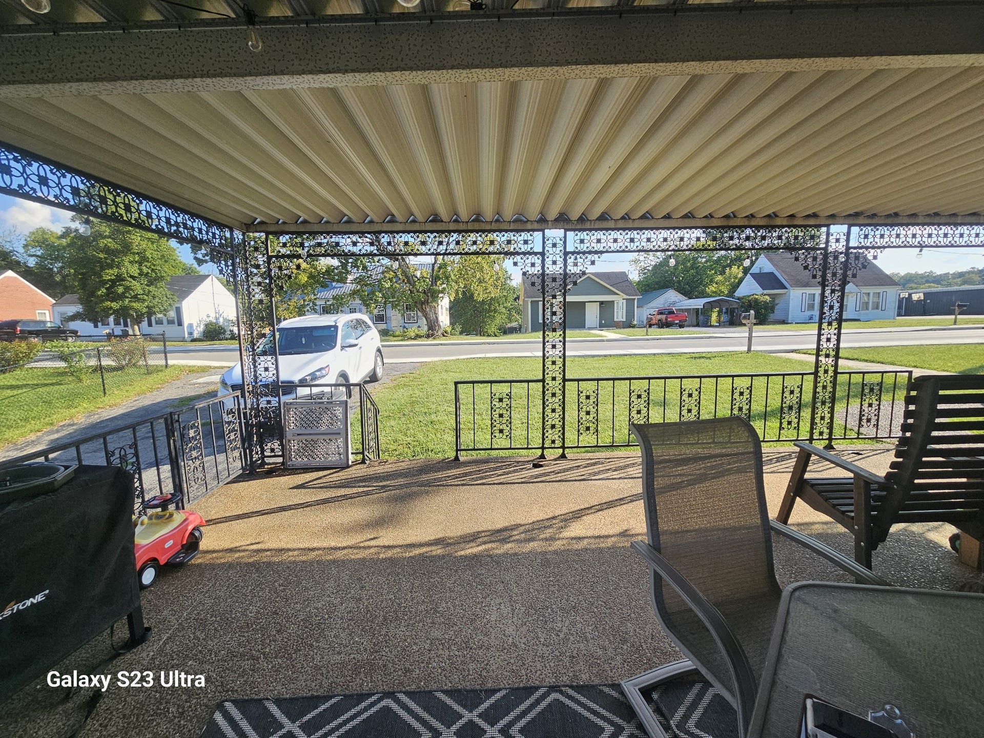 218 Garfield St, McMinnville, TN 37110 Oversized covered front porchgreat for relaxing.