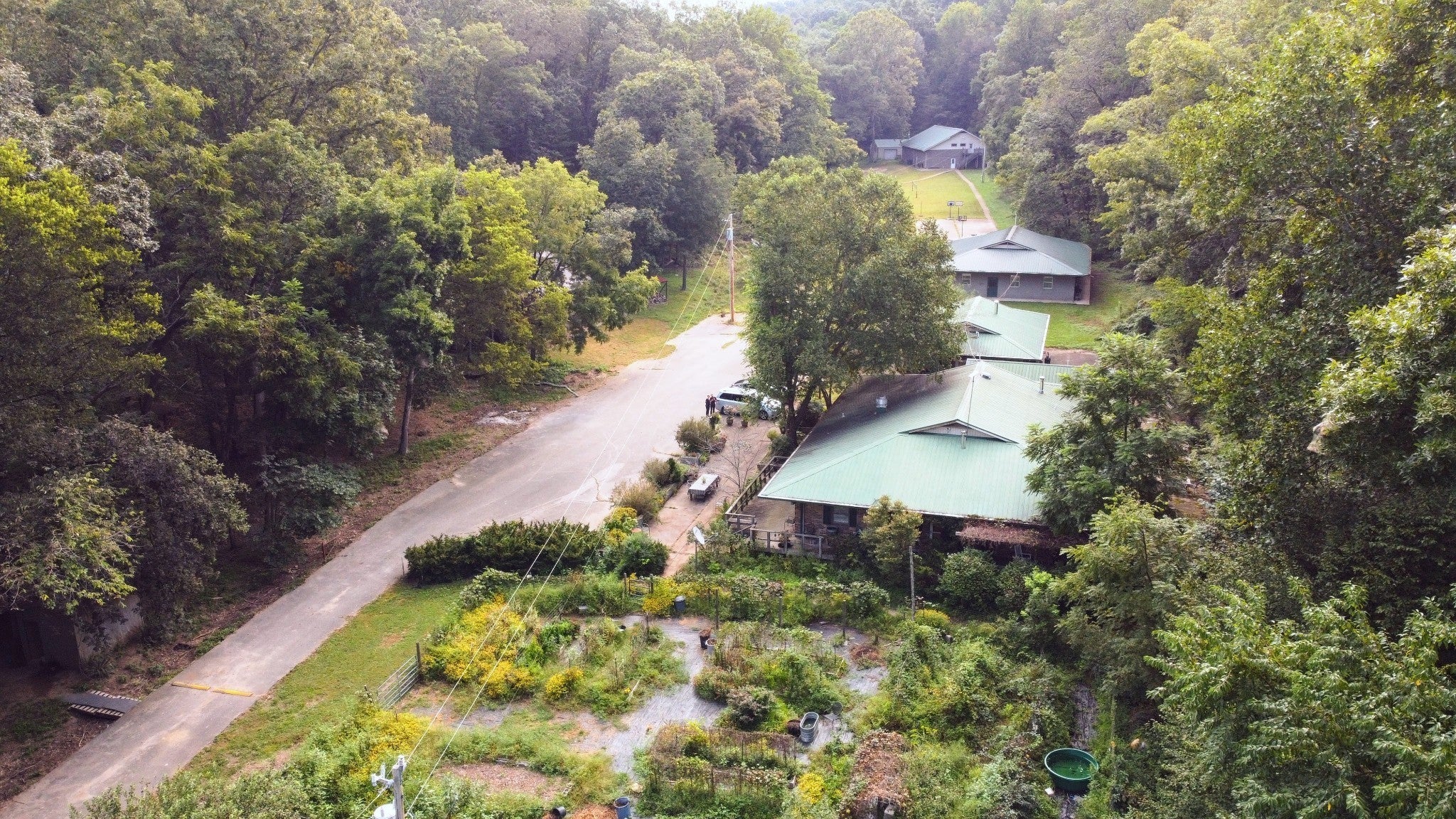 Three Springs Family Compound  -  168 Three Springs Rd, Nunnelly, TN  - family compound in Nunnelly, Tennessee