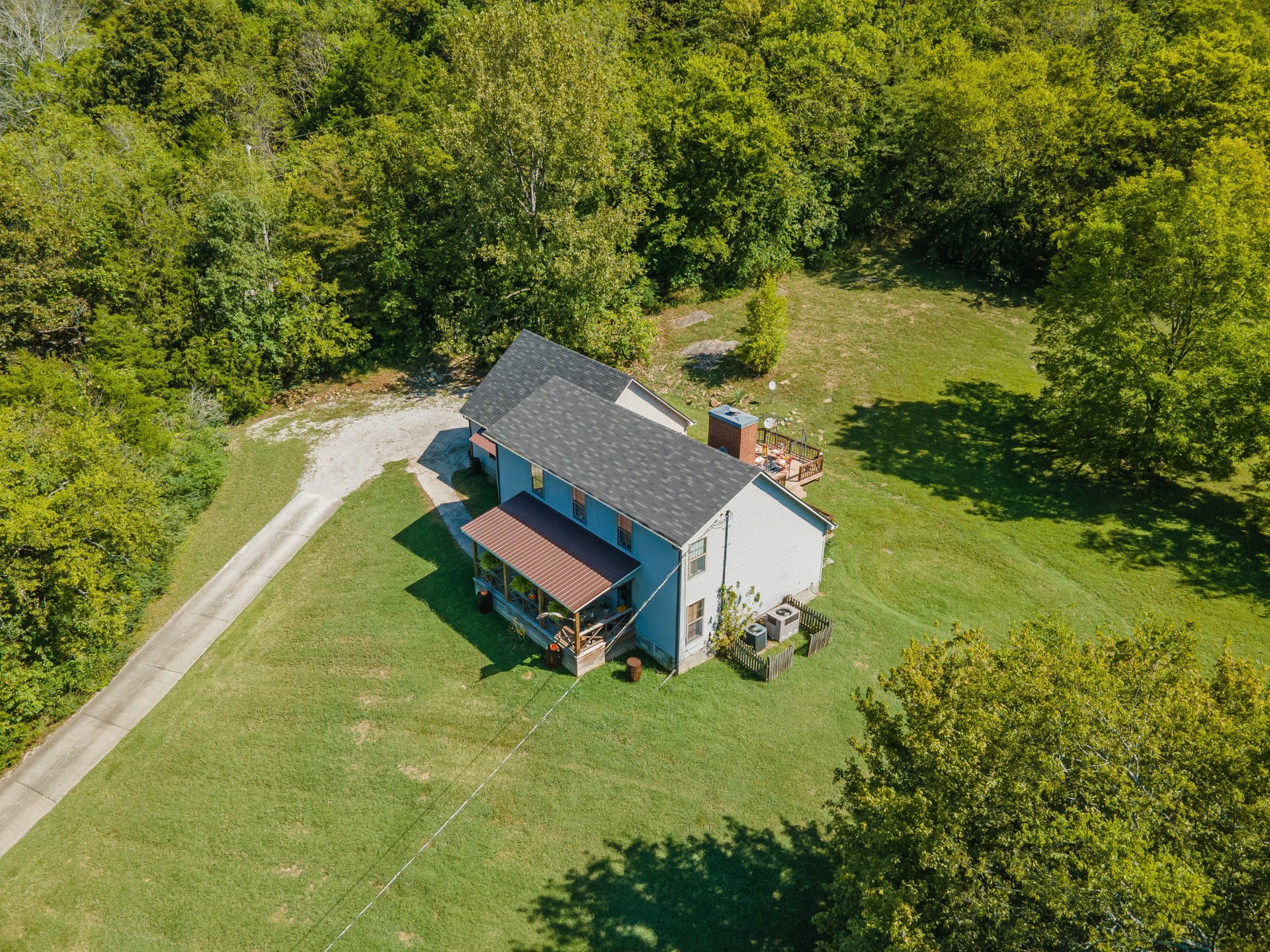 1500 Jacobs Rd, Columbia, TN 38401 1500 Jacobs Rd, Columbia, TN 38401