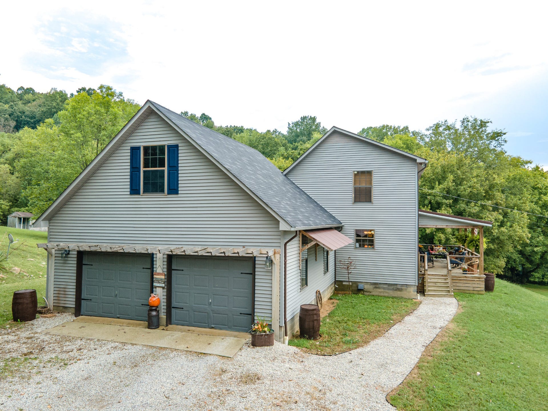 1500 Jacobs Rd, Columbia, TN 38401 1500 Jacobs Rd, Columbia, TN 38401