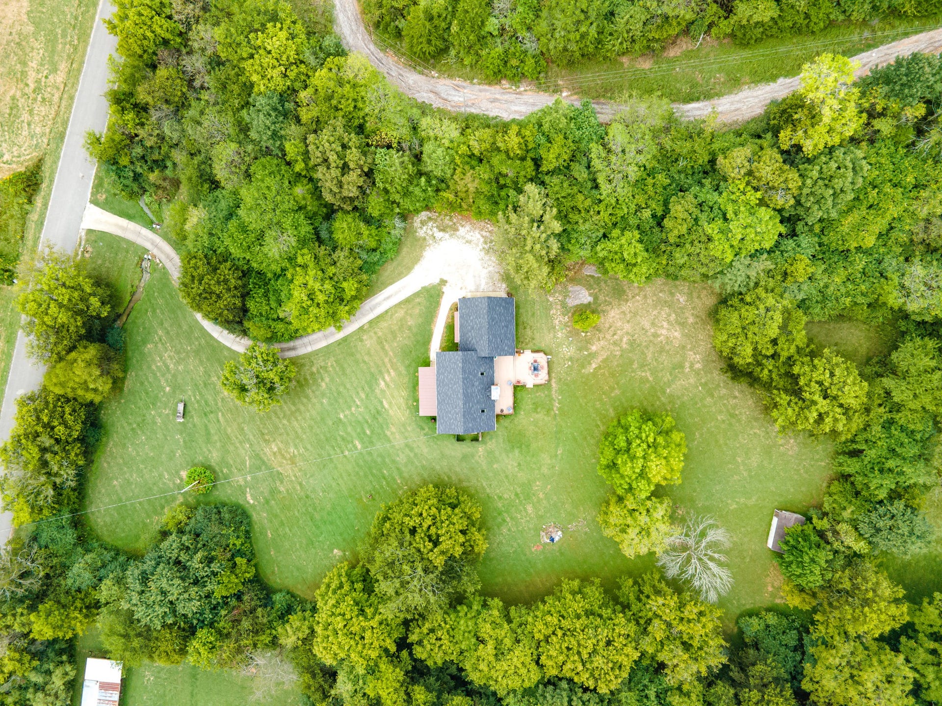 1500 Jacobs Rd, Columbia, TN 38401 1500 Jacobs Rd, Columbia, TN 38401