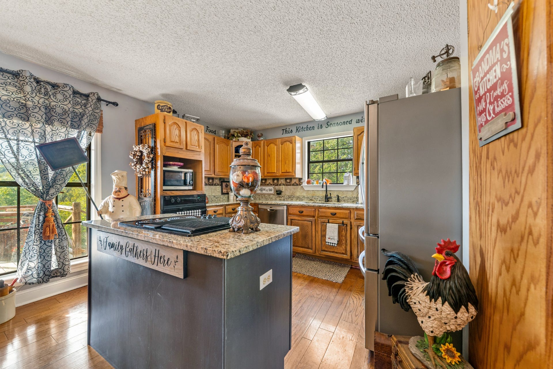 1500 Jacobs Rd, Columbia, TN 38401 1500 Jacobs Rd, Columbia, TN 38401