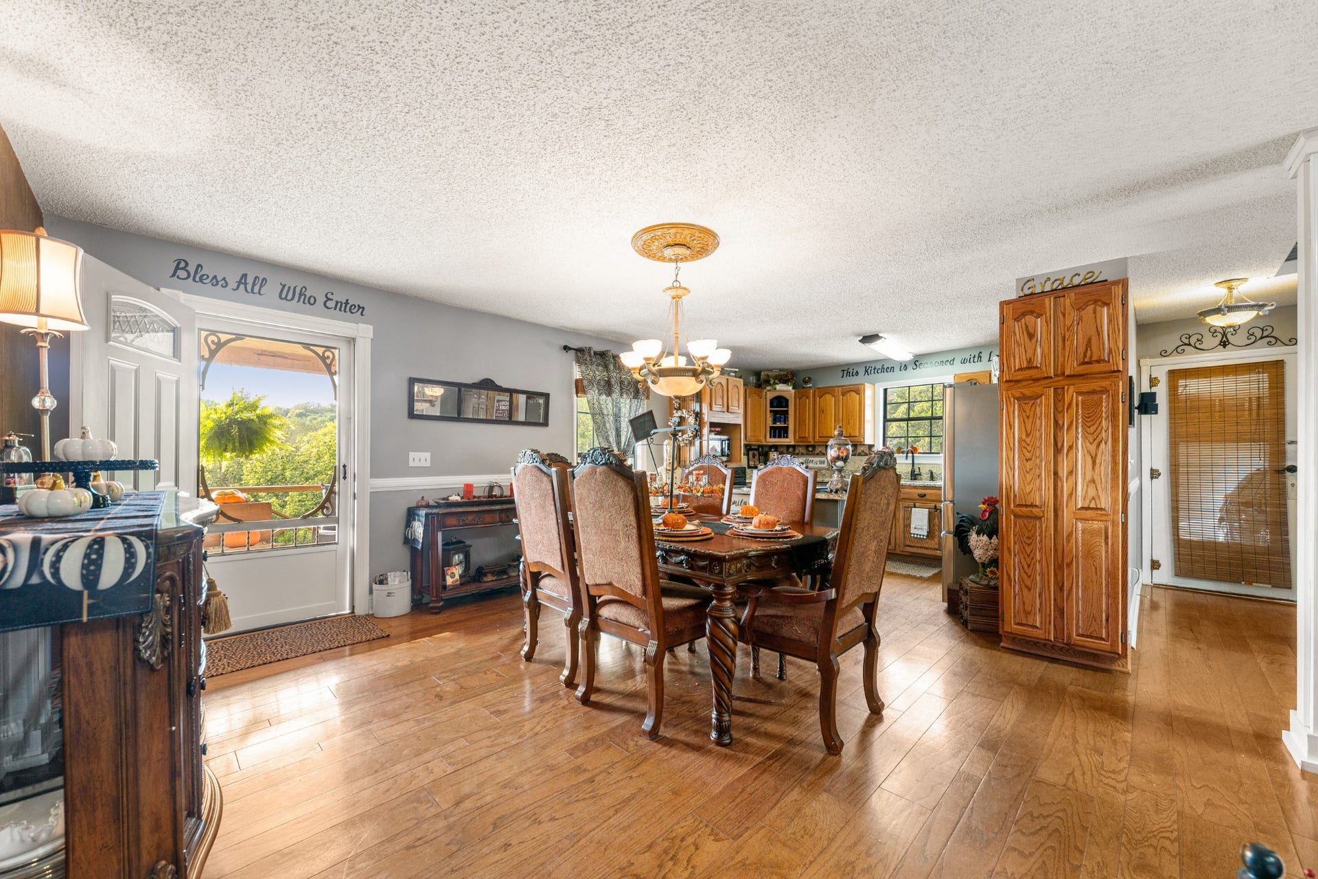 1500 Jacobs Rd, Columbia, TN 38401 1500 Jacobs Rd, Columbia, TN 38401