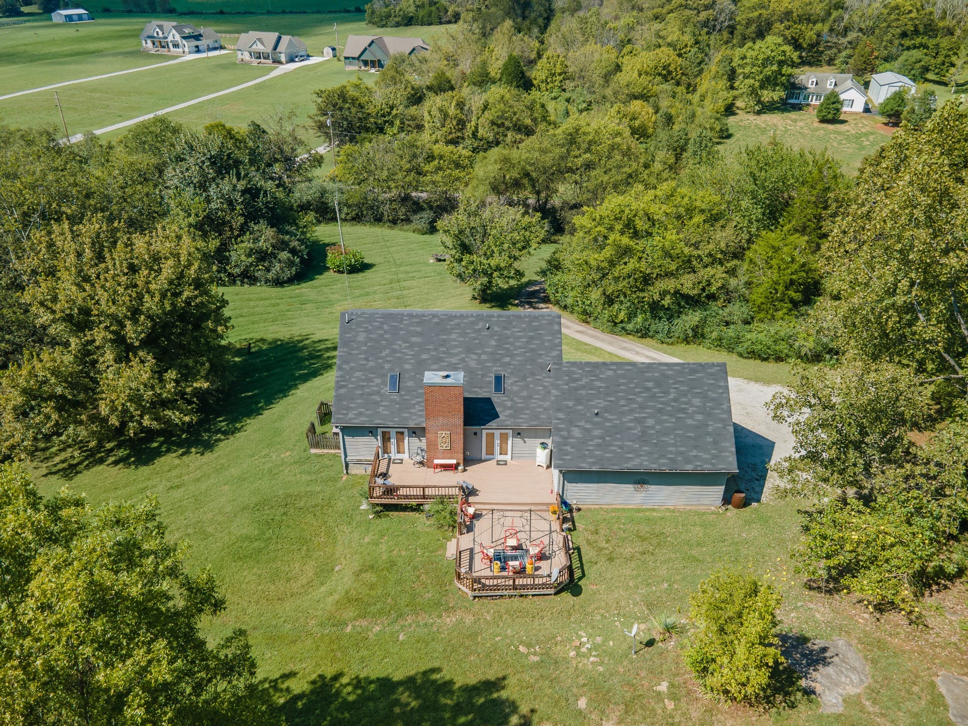 1500 Jacobs Rd, Columbia, TN 38401 1500 Jacobs Rd, Columbia, TN 38401