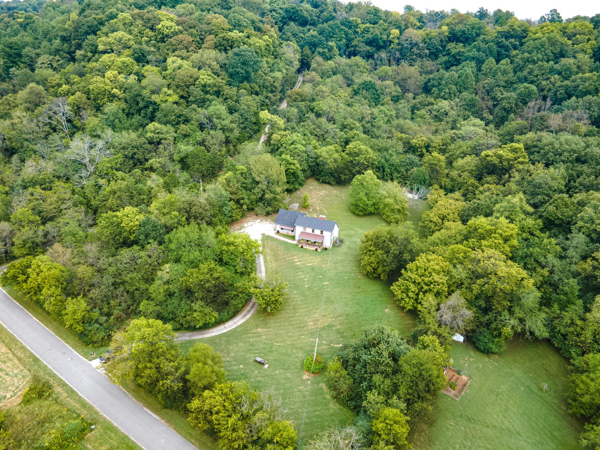 1500 Jacobs Rd, Columbia, TN 38401 1500 Jacobs Rd, Columbia, TN 38401