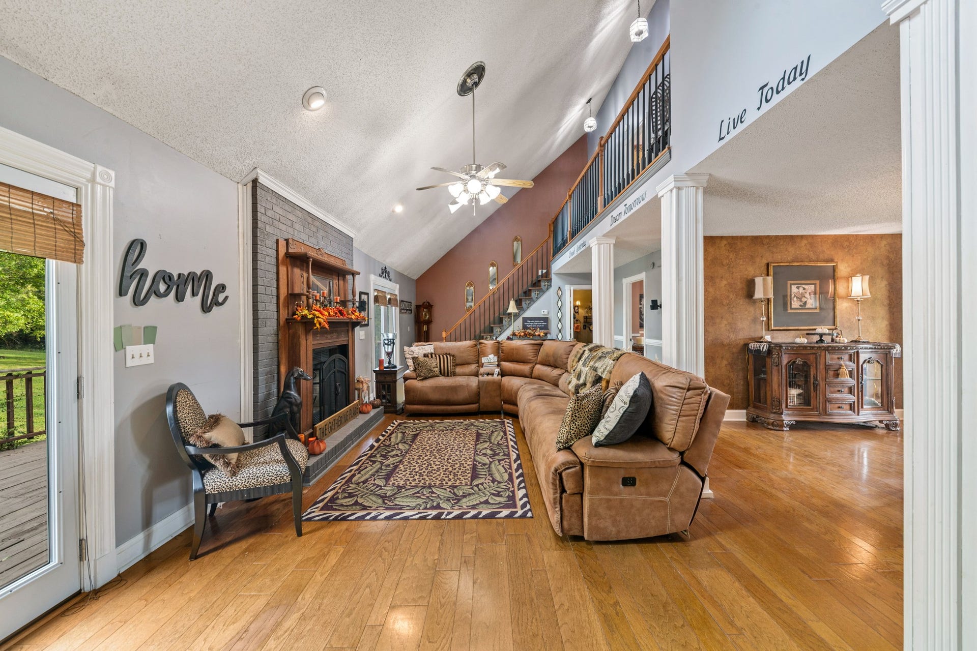 1500 Jacobs Rd, Columbia, TN 38401 1500 Jacobs Rd, Columbia, TN 38401