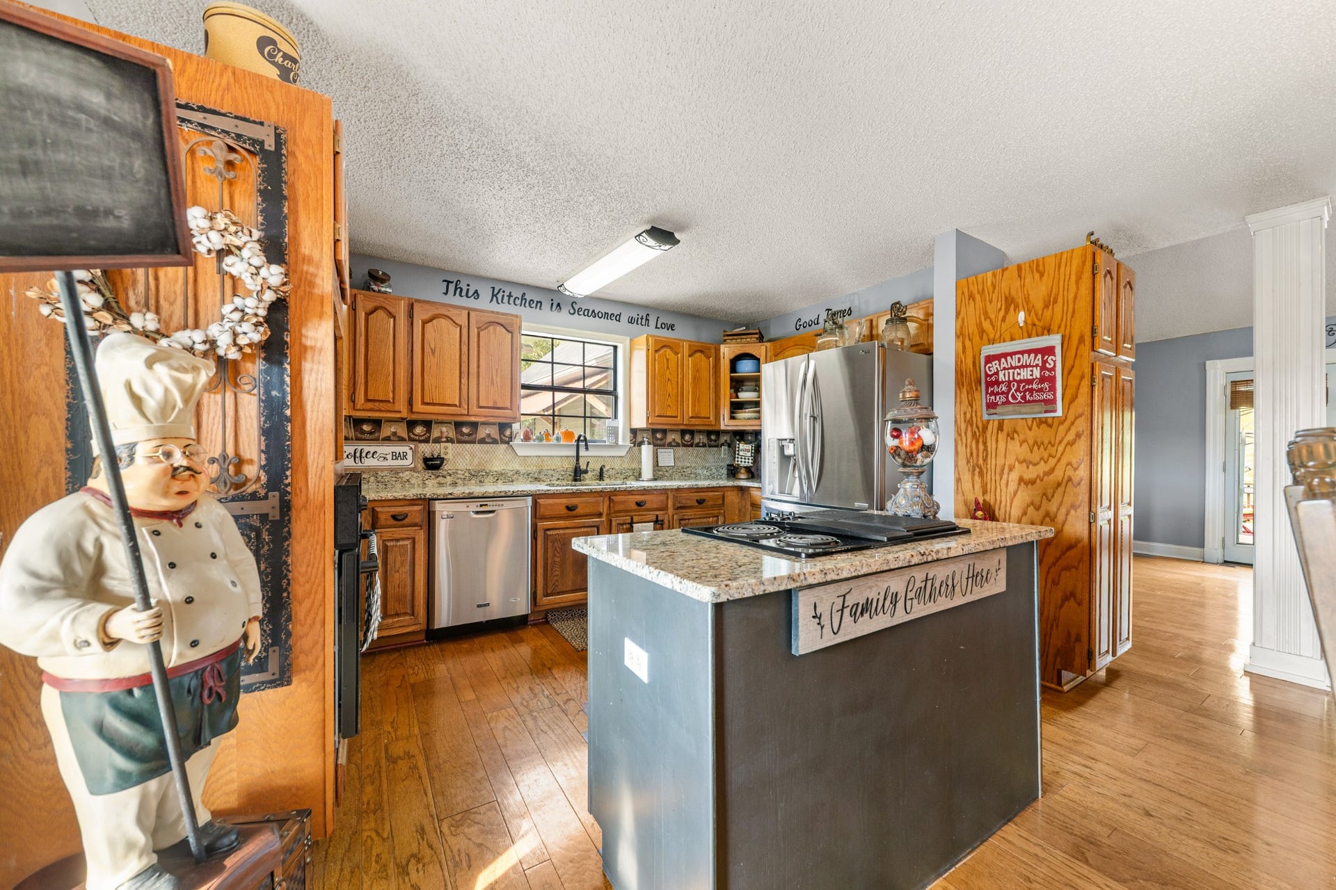 1500 Jacobs Rd, Columbia, TN 38401 1500 Jacobs Rd, Columbia, TN 38401