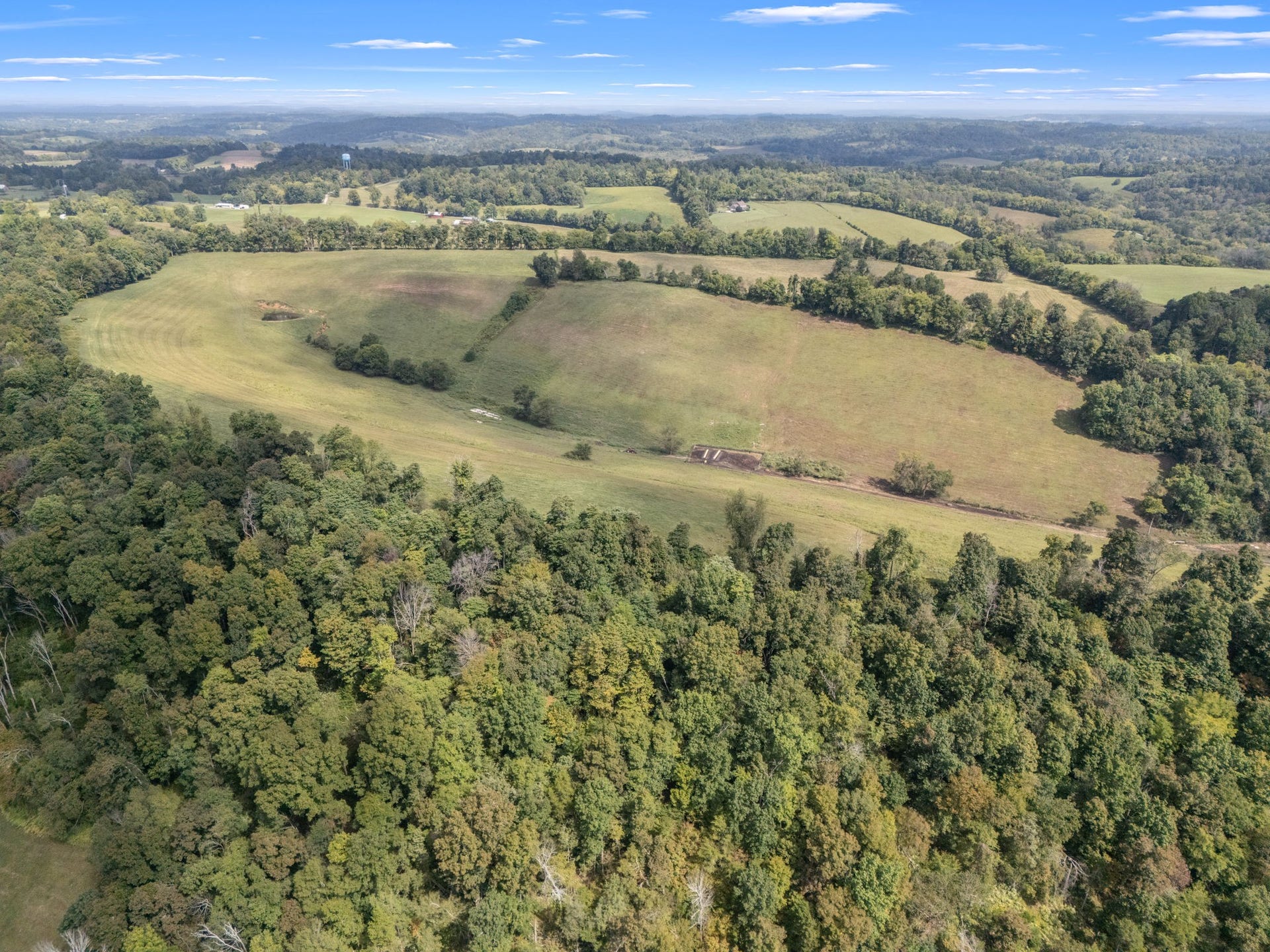 692 Anderson Rd, Shelbyville, TN 37160 692 Anderson Rd, Shelbyville, TN 37160