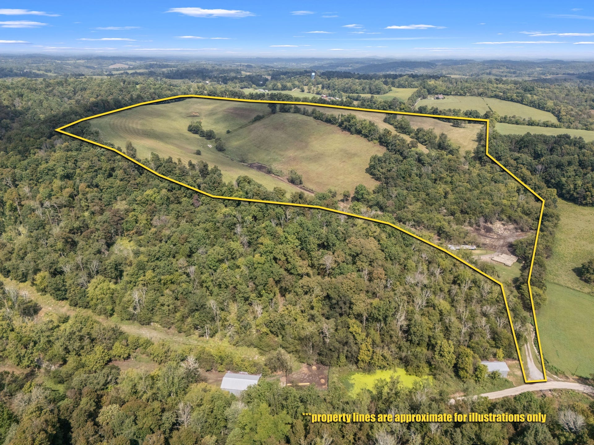 692 Anderson Rd, Shelbyville, TN 37160 692 Anderson Rd, Shelbyville, TN 37160