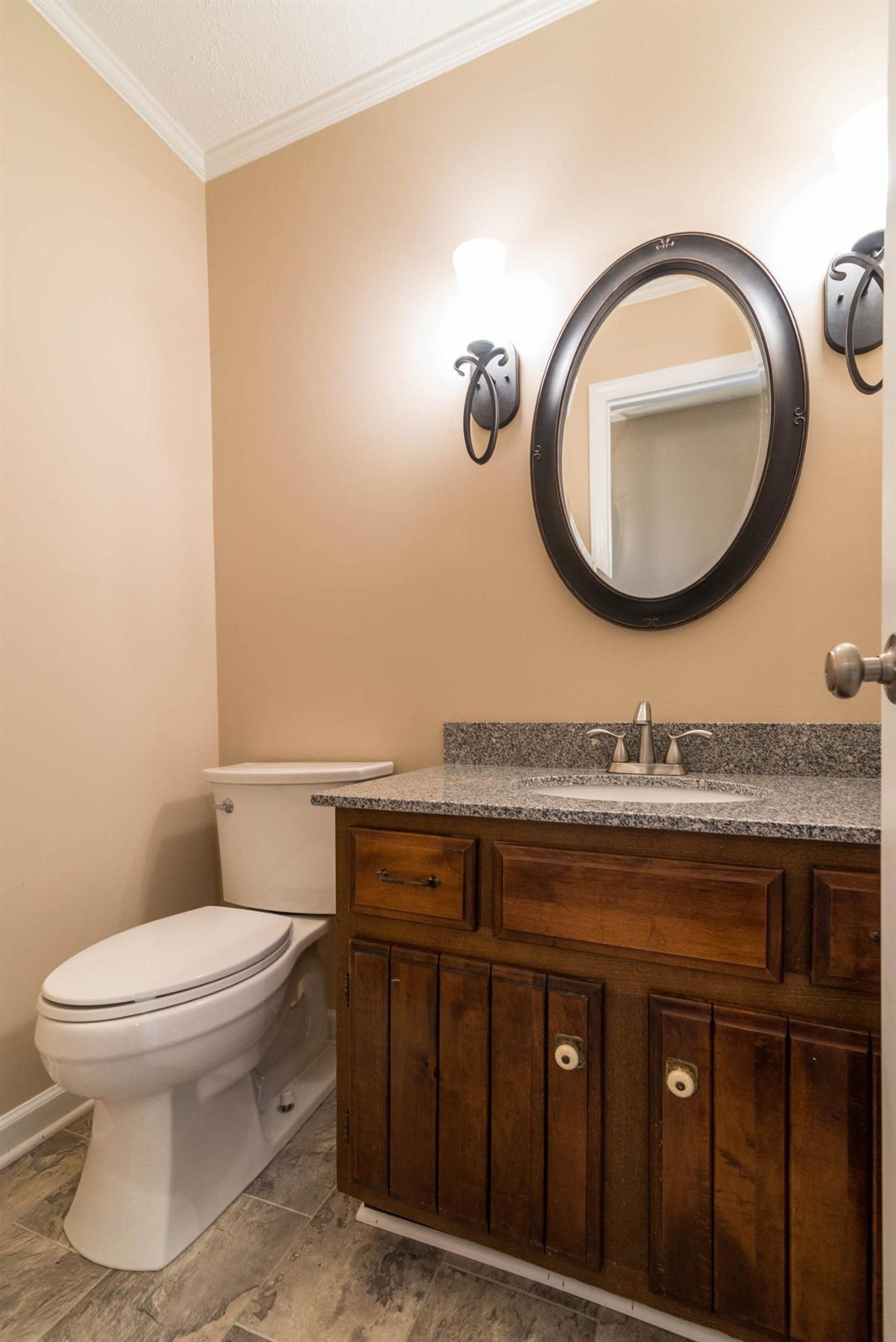 3124 Highway 231 North N, Shelbyville, TN 37160 Main Home Half Bath