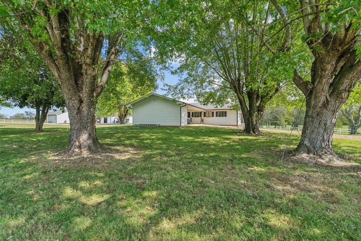 3124 Highway 231 North N, Shelbyville, TN 37160 Main Home