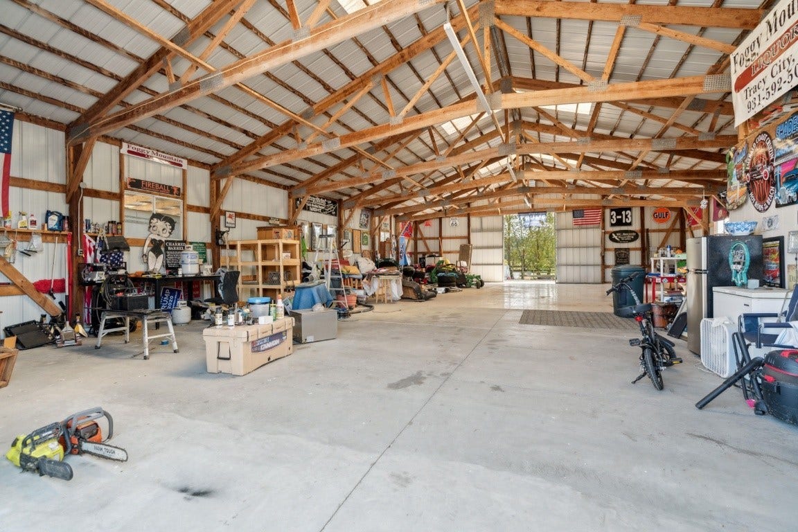 3124 Highway 231 North N, Shelbyville, TN 37160 Shop with concrete Floor