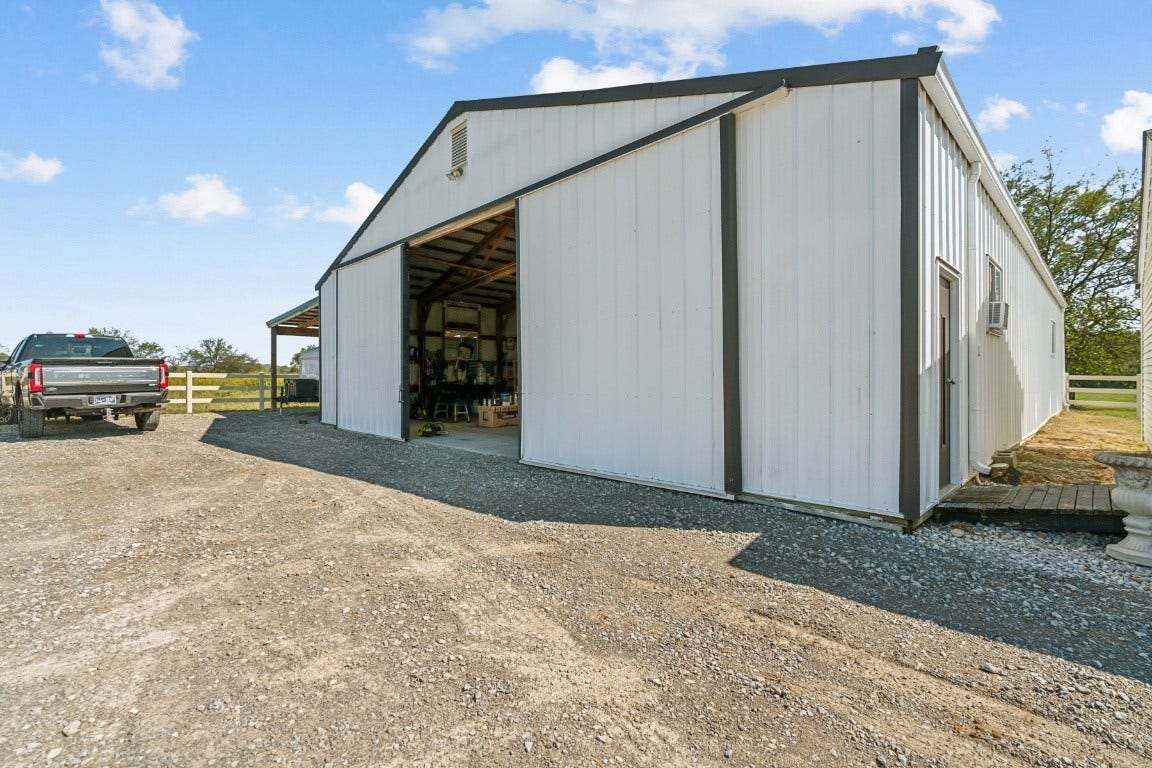 3124 Highway 231 North N, Shelbyville, TN 37160 Drive Through Shop with Office and Side Awning
