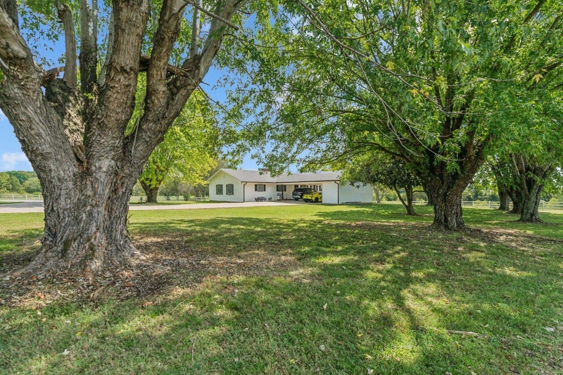 3124 Highway 231 North N, Shelbyville, TN 37160 Main Home