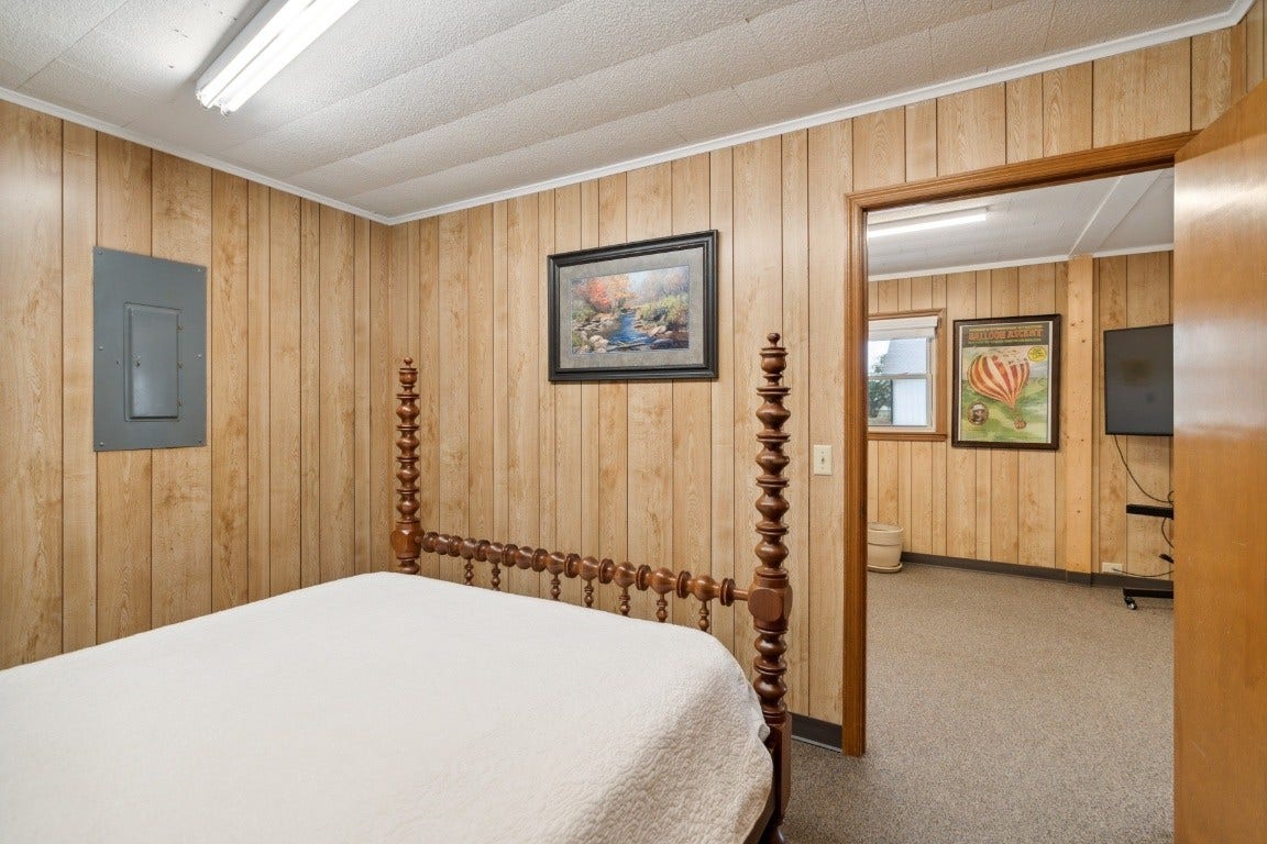3124 Highway 231 North N, Shelbyville, TN 37160 Guest House Bedroom
