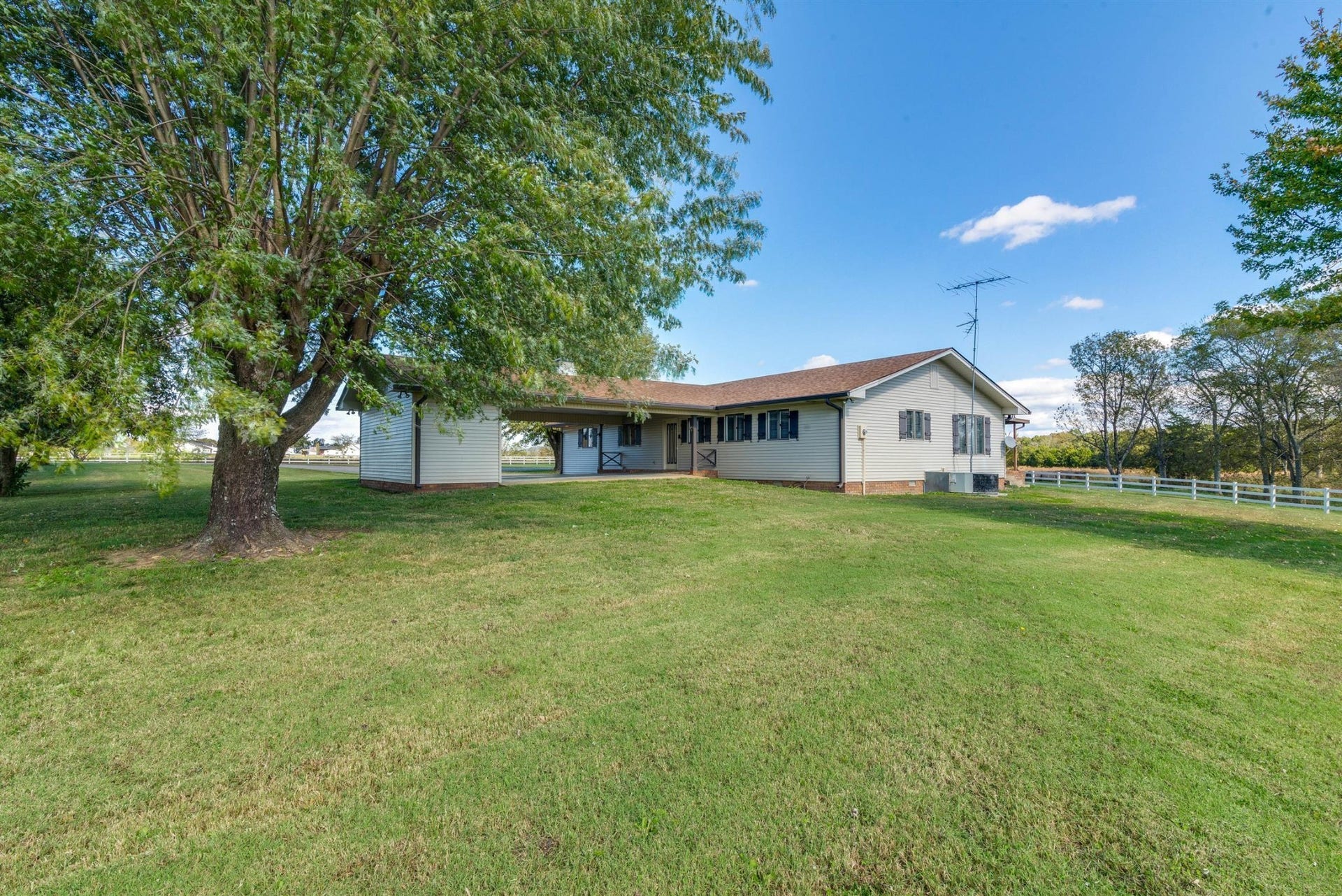 3124 Highway 231 North N, Shelbyville, TN 37160 Main Home