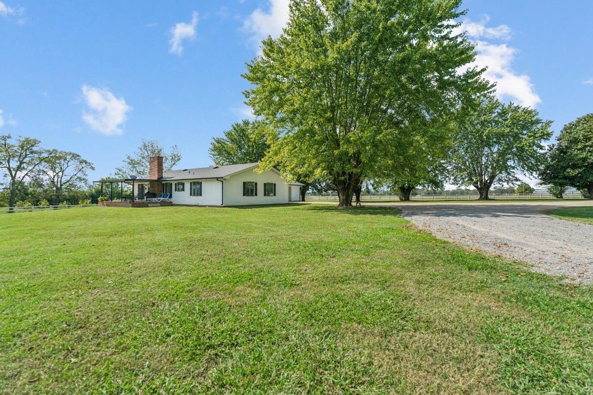 3124 Highway 231 North N, Shelbyville, TN 37160 Main Home