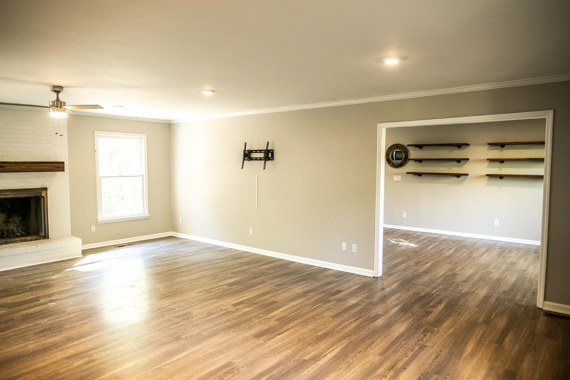 210 Elliott Ct, Columbia, TN 38401