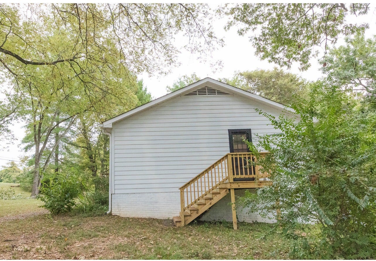 Side Entrance Off Kitchen