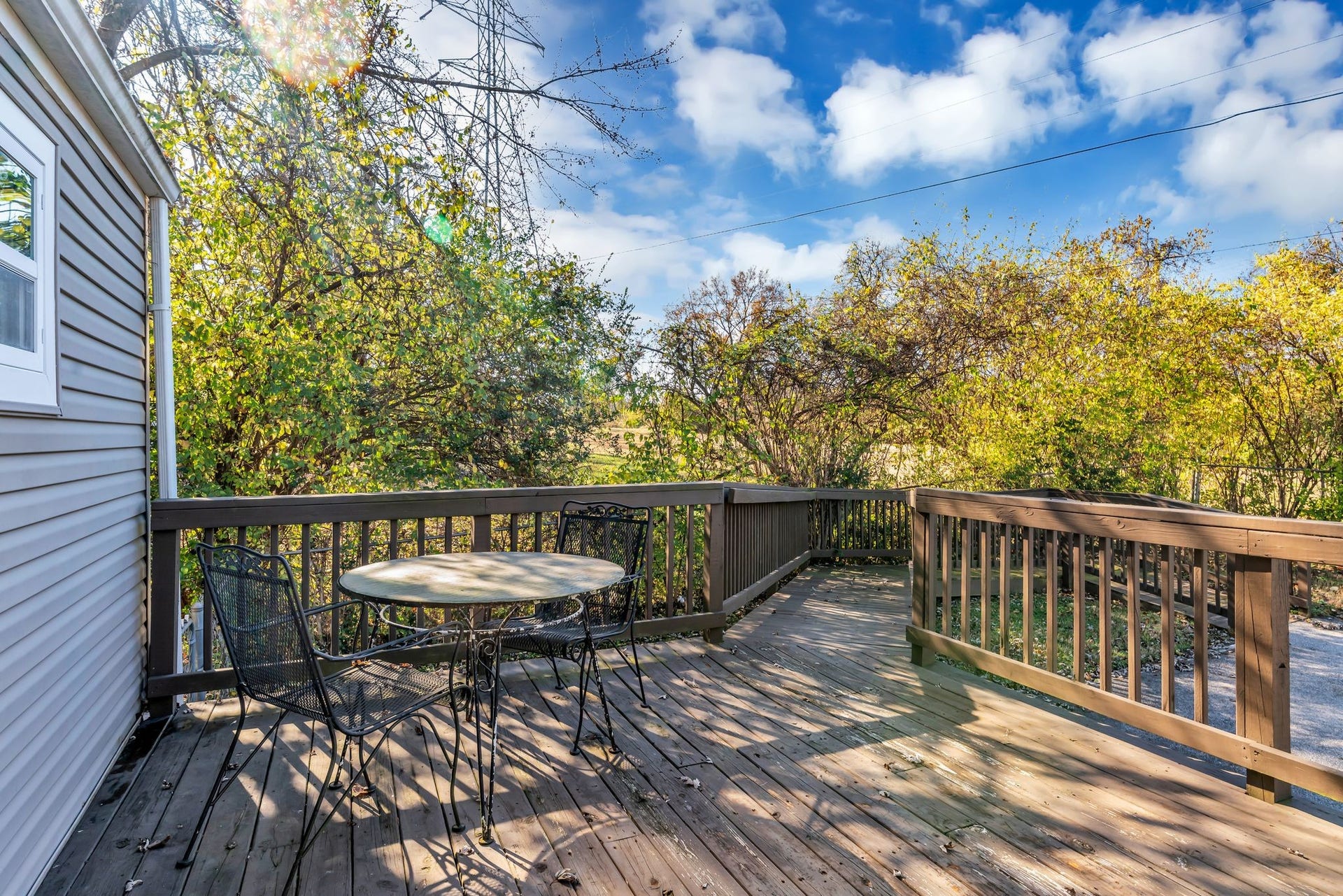 633 W Iris Dr, Nashville, TN 37204 633 W Iris Dr, Nashville, TN 37204