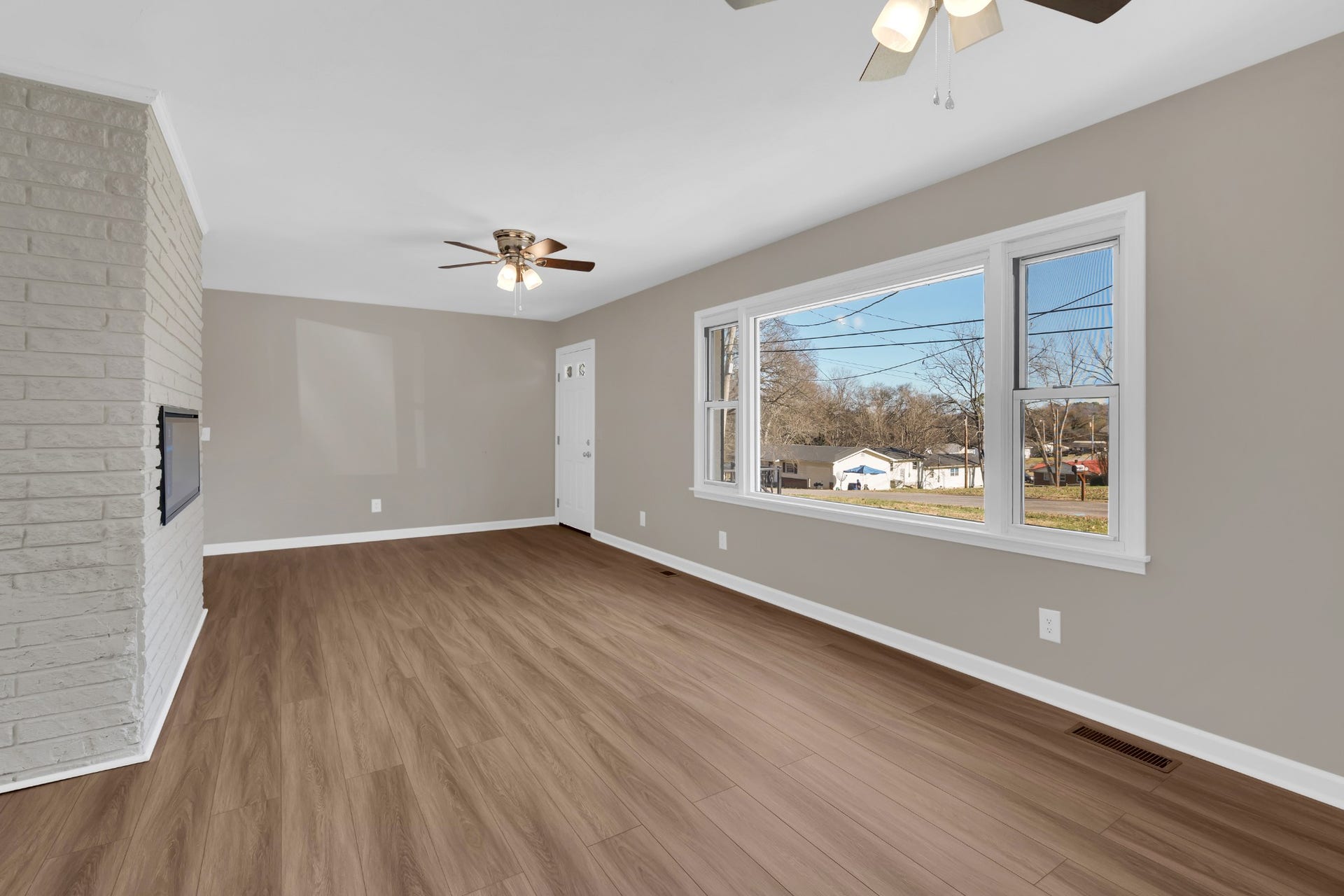 1604 Valley Rd, Shelbyville, TN 37160 1604 Valley Rd, Shelbyville, TN 37160