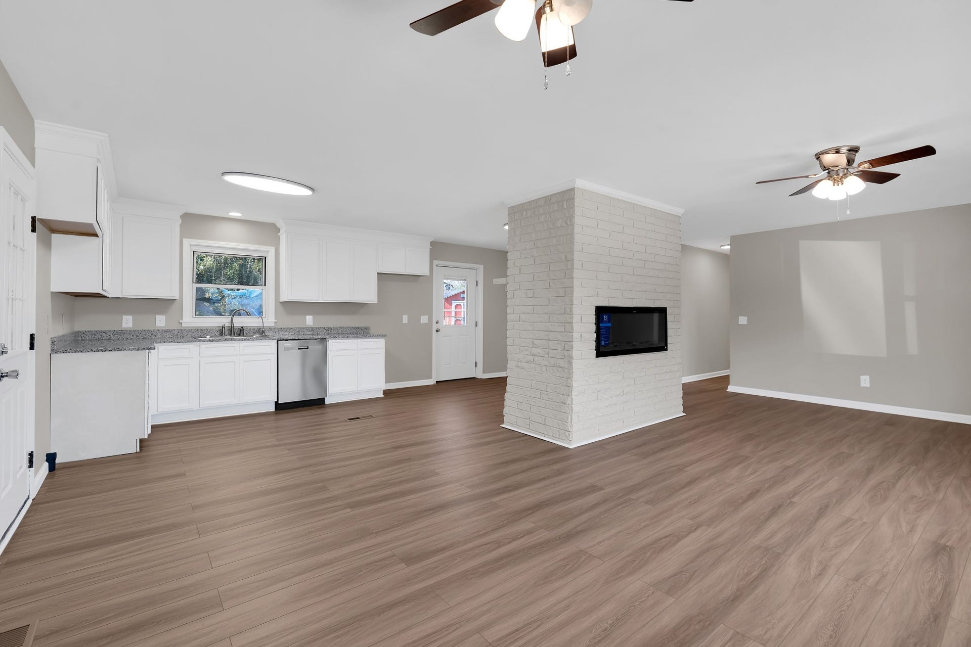 1604 Valley Rd, Shelbyville, TN 37160 1604 Valley Rd, Shelbyville, TN 37160