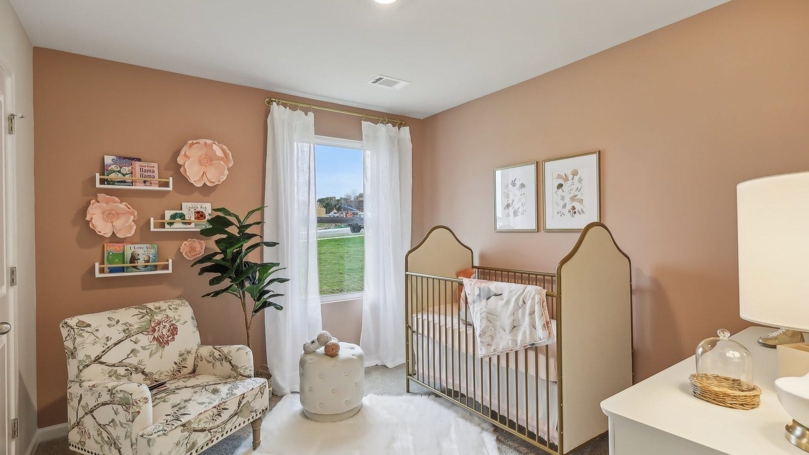 1403 Saddle Trace Drive, Lewisburg, TN 37091 Photos of similar home. Features and finishes may vary.