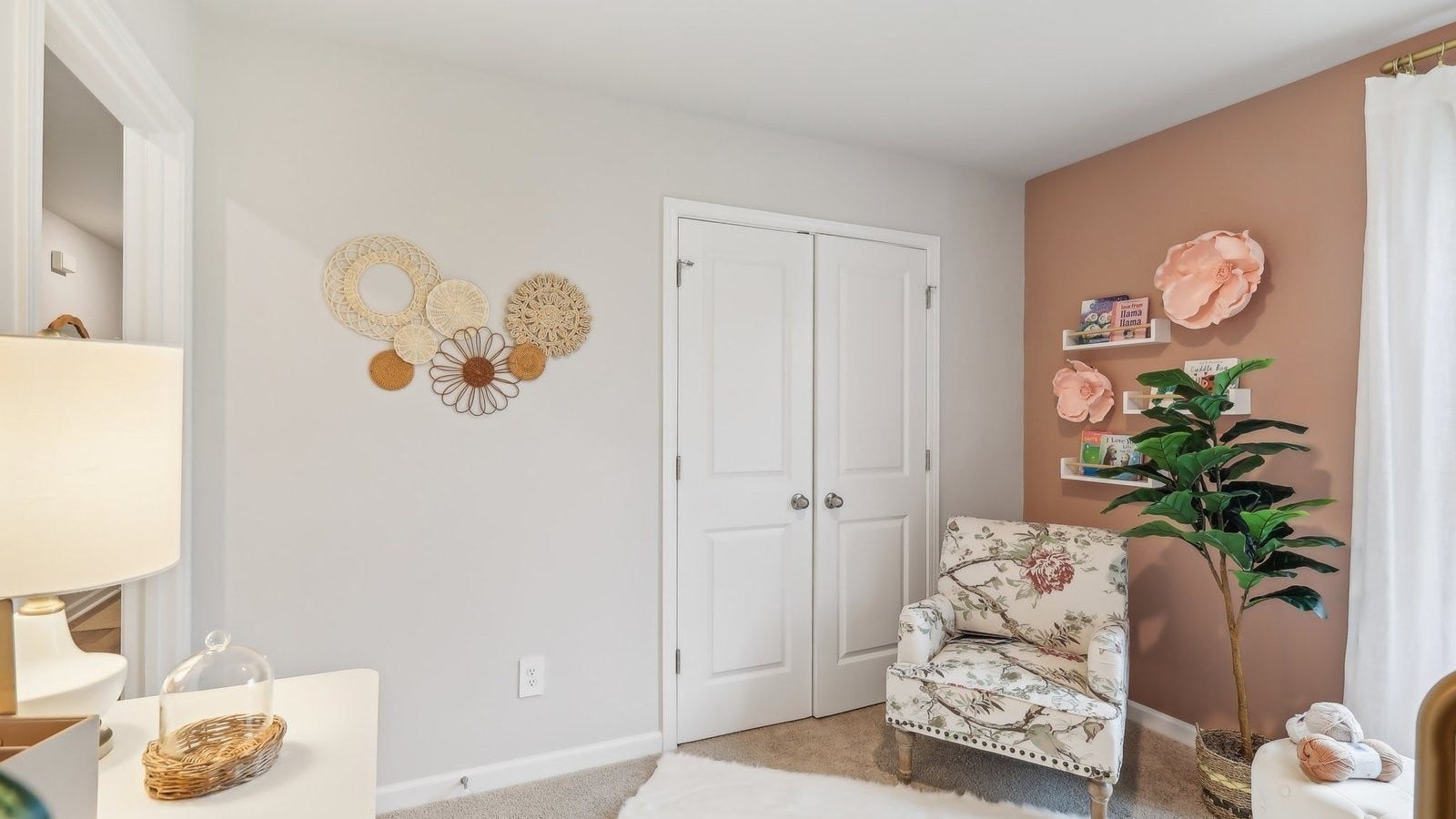 1403 Saddle Trace Drive, Lewisburg, TN 37091 Photos of similar home. Features and finishes may vary.